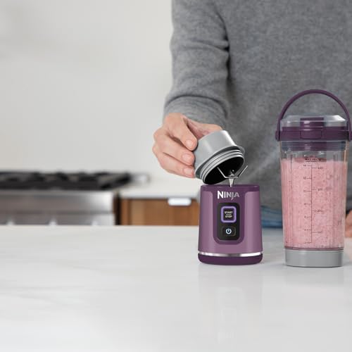 Ninja Blast Tragbarer Mixer / Blender / Smoothie Maker, 530ml Becher, Auslaufsicherer Deckel, Leistungsstarker Mini Standmixer, Kabellos & Wiederaufladbar, Zerkleinert Eis & Obst, Schwarz