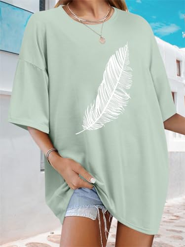 Tomwell Women’s Oversized T-Shirt – Good Vibes Feather Print