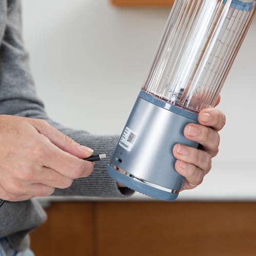 Ninja Blast Tragbarer Mixer / Blender / Smoothie Maker, 530ml Becher, Auslaufsicherer Deckel, Leistungsstarker Mini Standmixer, Kabellos & Wiederaufladbar, Zerkleinert Eis & Obst, Schwarz