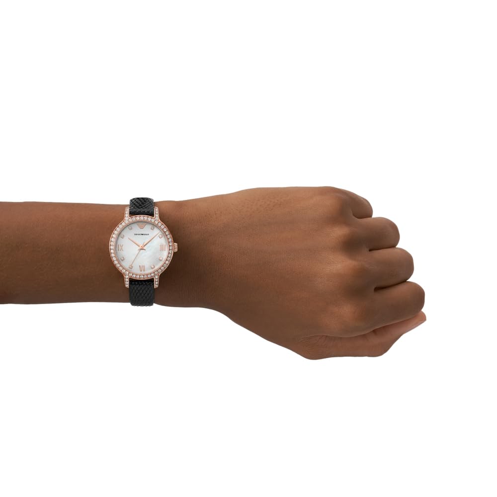 Emporio Armani Damenuhr, Dreizeiger Quarzwerk und 32mm Gehäusegröße mit Edelstahl-, Leder- oder Silikonarmband