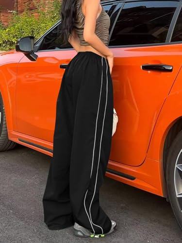 Y2K Women’s Parachute Track Pants – Baggy Cargo Pants