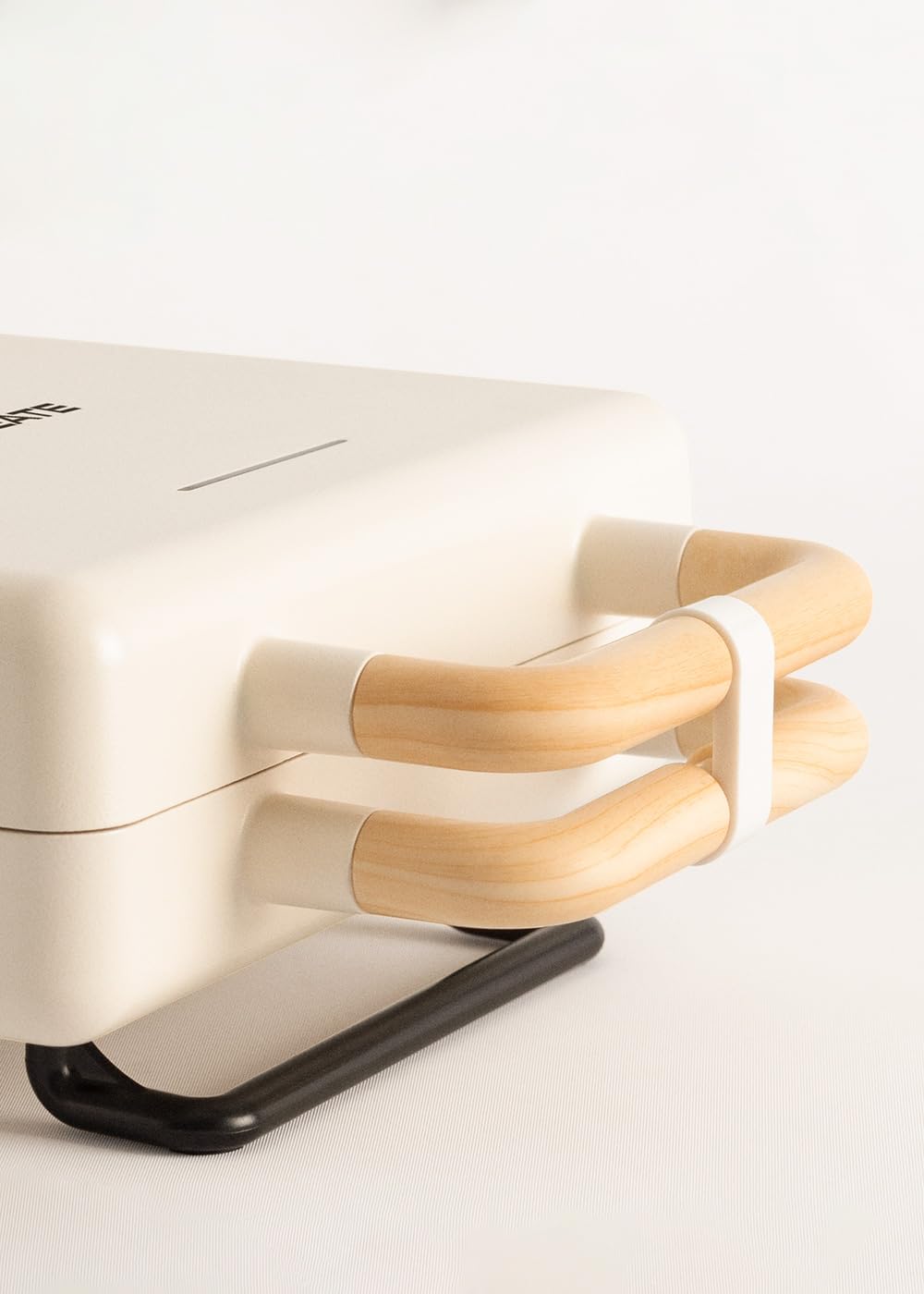 CREATE/STONE STUDIO/Sandwichmaker und Waffeleisen in Rosa-Barbie / 2 austauschbare Antihaftplatten, 1 Scheibe, 100º Offnung, BPA-frei, 105º Öffnung, Cool-Touch-Griff, 600W