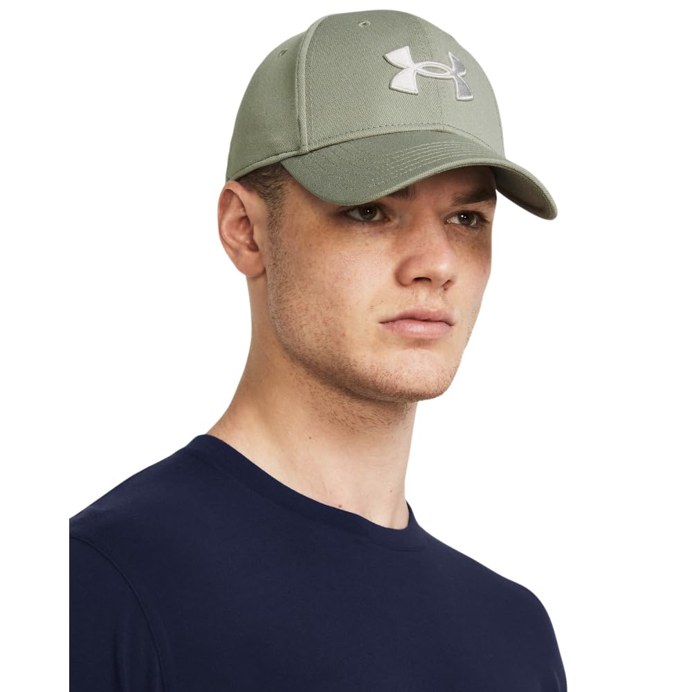 Under Armour Mens Blitzing Adjustable Moisture Wicking Baseball Cap