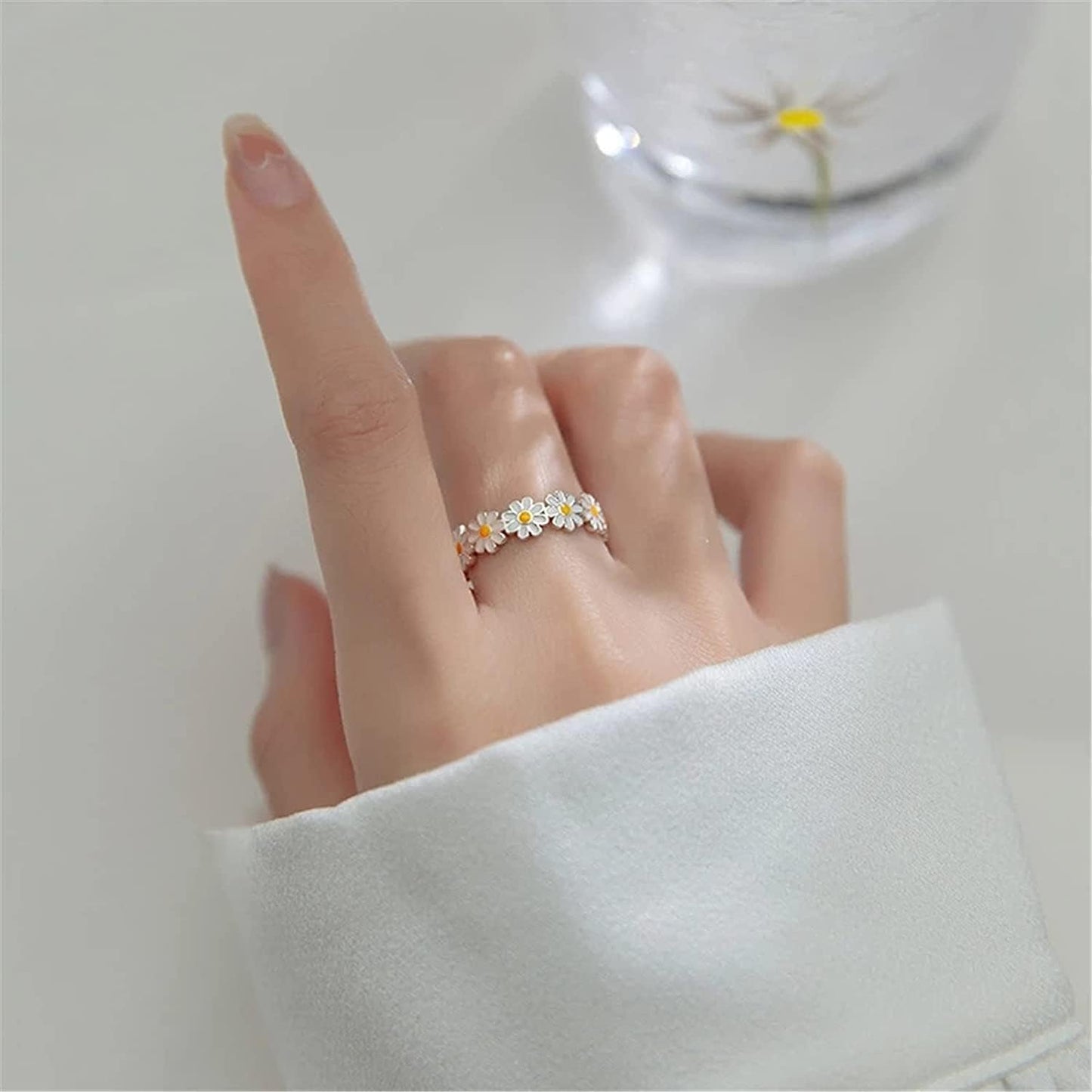 Adjustable Chrysantheme Daisy Ring for Women
