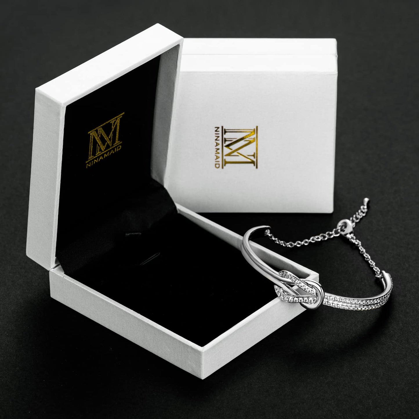 Women's Bracelet with Clear Swarovski Crystals, Gold-Plated, 7 Inches