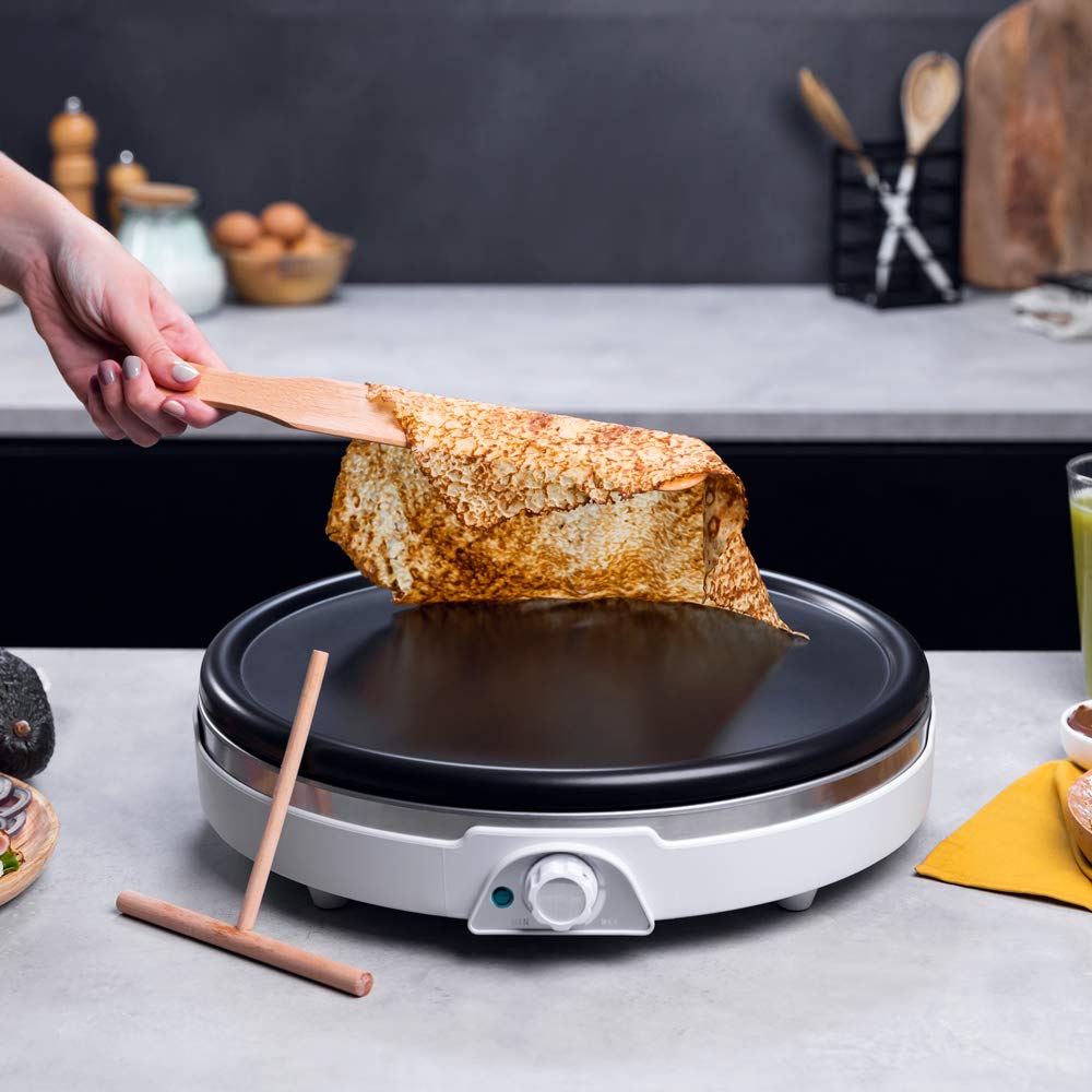 Cecotec Crepesmaker Fun Creepy, 1200W Leistung, Antihaftbeschichtung, Abstandshalterwalze und Spatel, regulierbare Leistung, Anzeigelicht, 30,5 cm Durchmesser