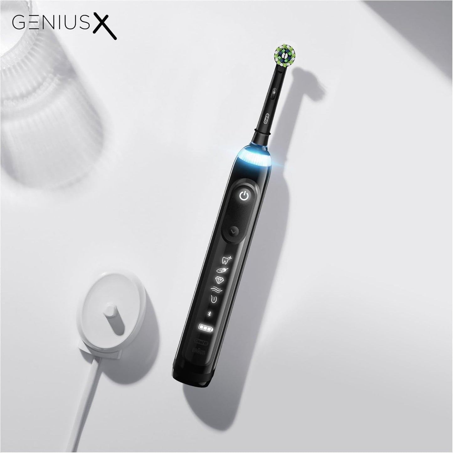 Oral-B Genius X Elektrische Zahnbürste/Electric Toothbrush, 6 Putzmodi für Zahnpflege, künstliche Intelligenz & Bluetooth-App, Geschenk Mann/Frau, Designed by Braun, schwarz