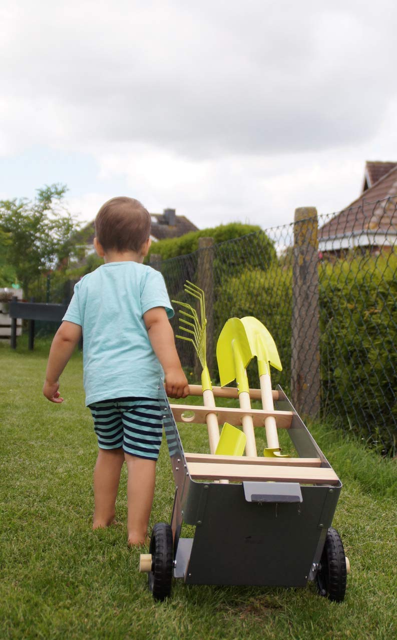 small foot Großes Gartenset aus Holz und Metall, mit Schubkarre, Spaten, Harke uvm., ab 3 Jahren, 12014