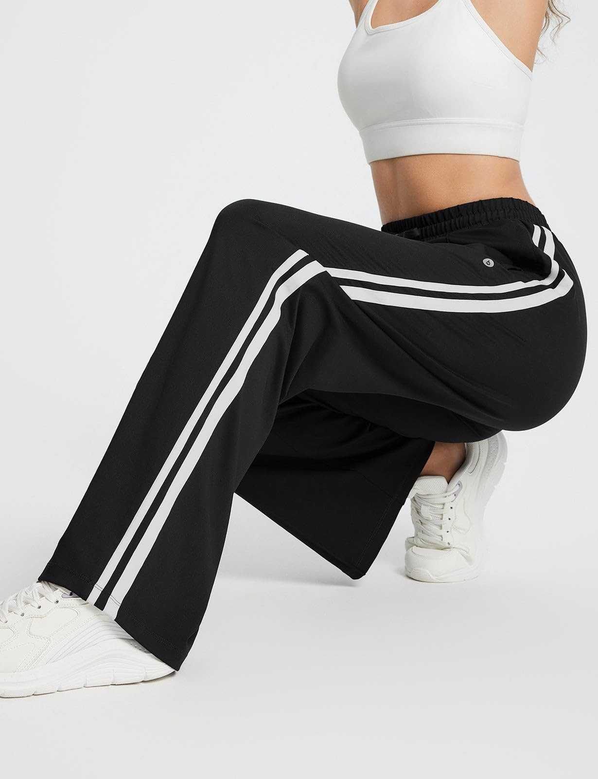 baleaf Women’s Jogging Pants – Straight-Leg Sport Sweatpants