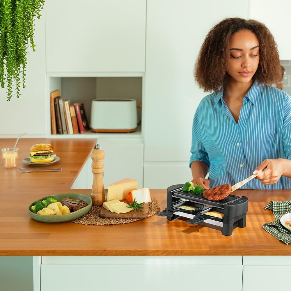 Cecotec Holz Raclette Käse & Grill 8200 Holz Schwarz. 1200 W, Grillfläche, 8 Einzelpfannen, Antihaftplatte, einstellbarer Thermostat, abnehmbares Design (Holz, AllStone)