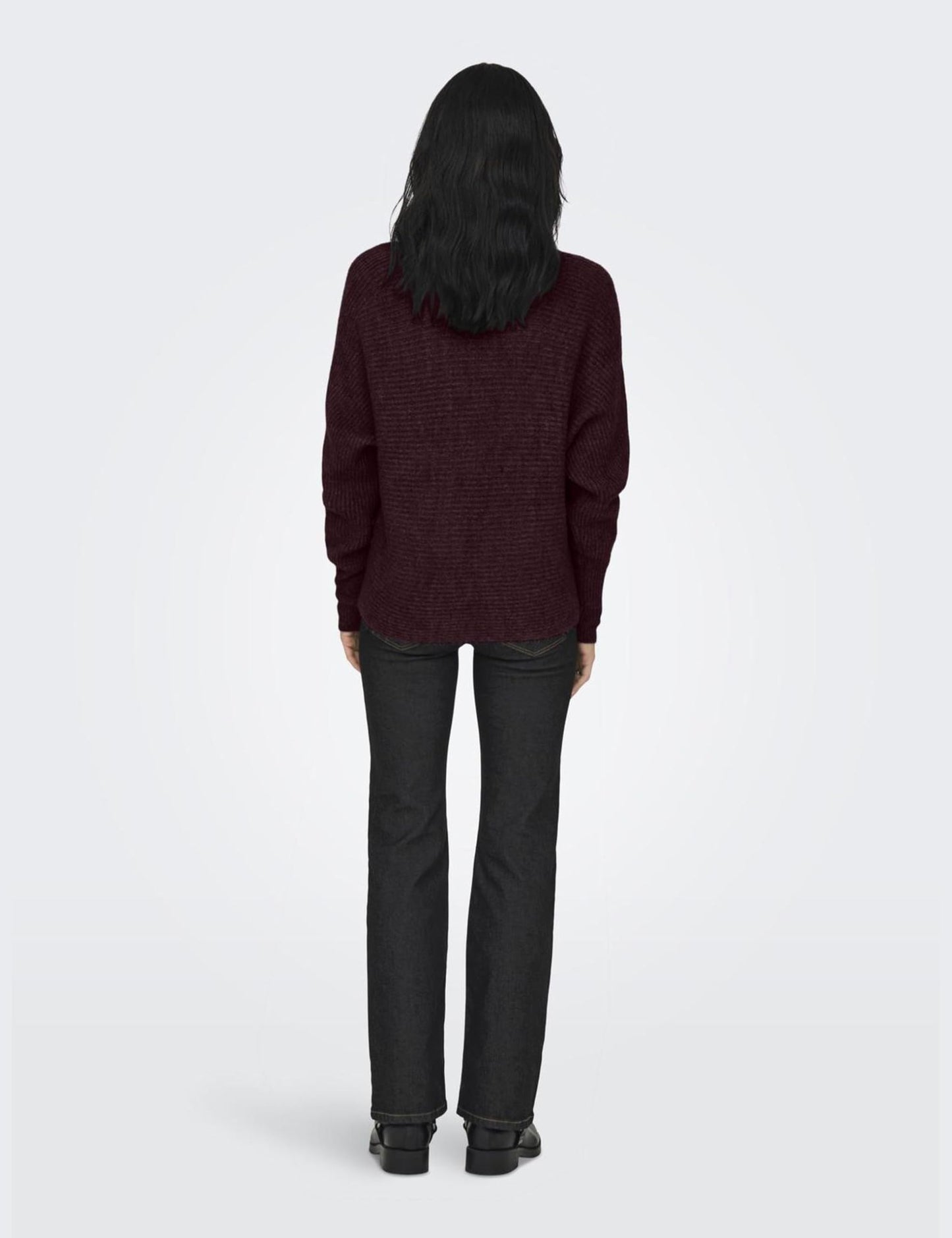 ONLY Women’s Onldaniella Knit Sweater – Soft, Stylish & Timeless Pullover