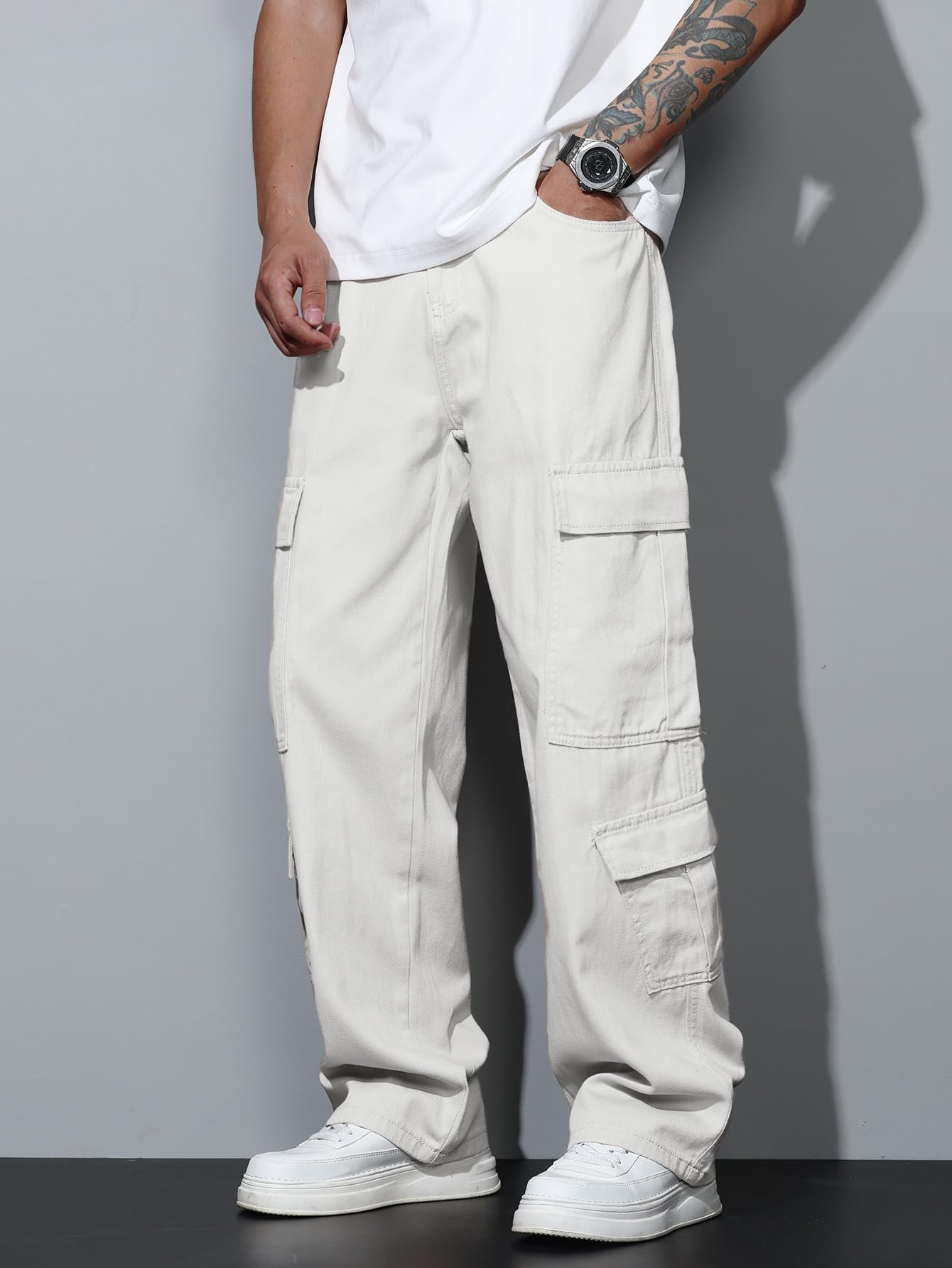 Men’s Casual Streetwear Baggy Cargo Jeans with Pockets