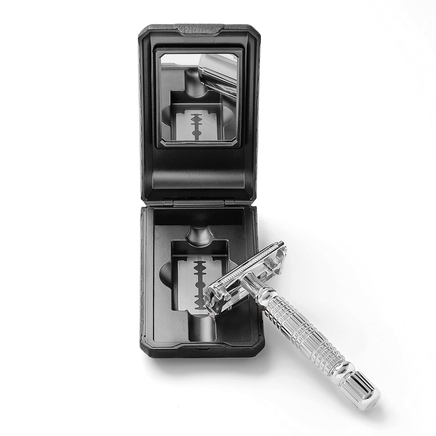 Störtebekker® Premium Rasierhobel ‘Hamburg’ im handgefertigten Leder-Etui - *TESTSIEGER* Stiftung Warentest (12/2024) - Rasier-Set mit 10 Rasierklingen, Reise-Etui & eingebautem Spiegel - Nassrasierer