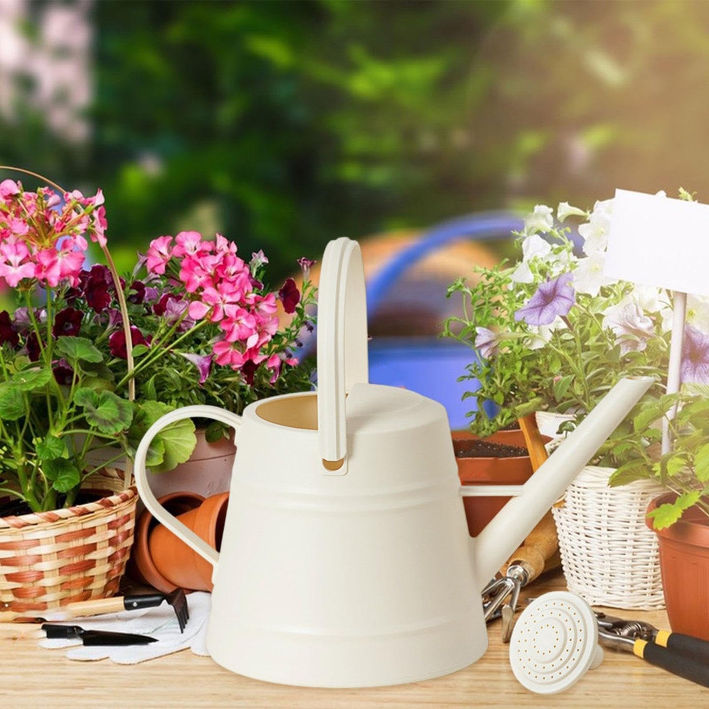 Sharplace Gießkanne Gartengießkanne Blumengießkanne Pflanzengießer aus Kunststoff mit abnehmbarem Zerstäuber und langem Auslauf Ideal für die Gartenbewässerung zu Hause
