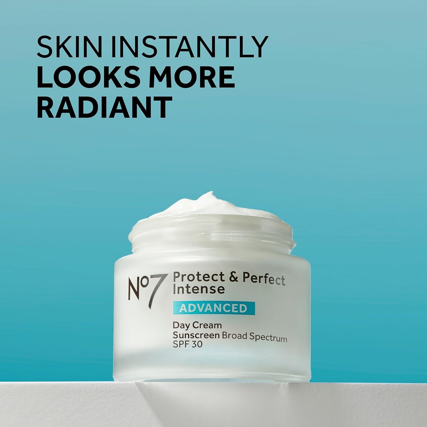 Boots No7 Protect & Perfect Intense Advanced Skincare System Kit