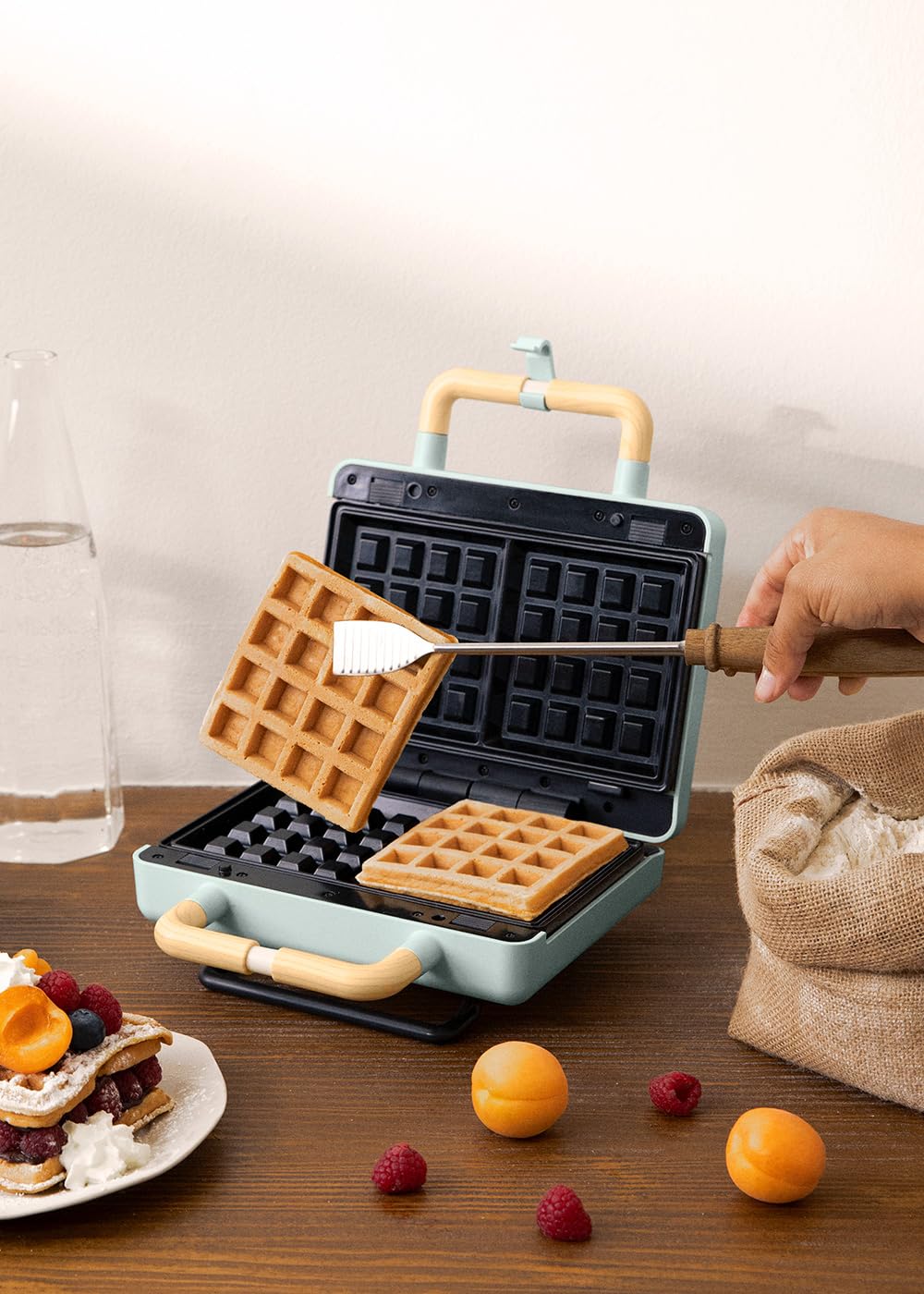 CREATE/STONE STUDIO/Sandwichmaker und Waffeleisen in Rosa-Barbie / 2 austauschbare Antihaftplatten, 1 Scheibe, 100º Offnung, BPA-frei, 105º Öffnung, Cool-Touch-Griff, 600W