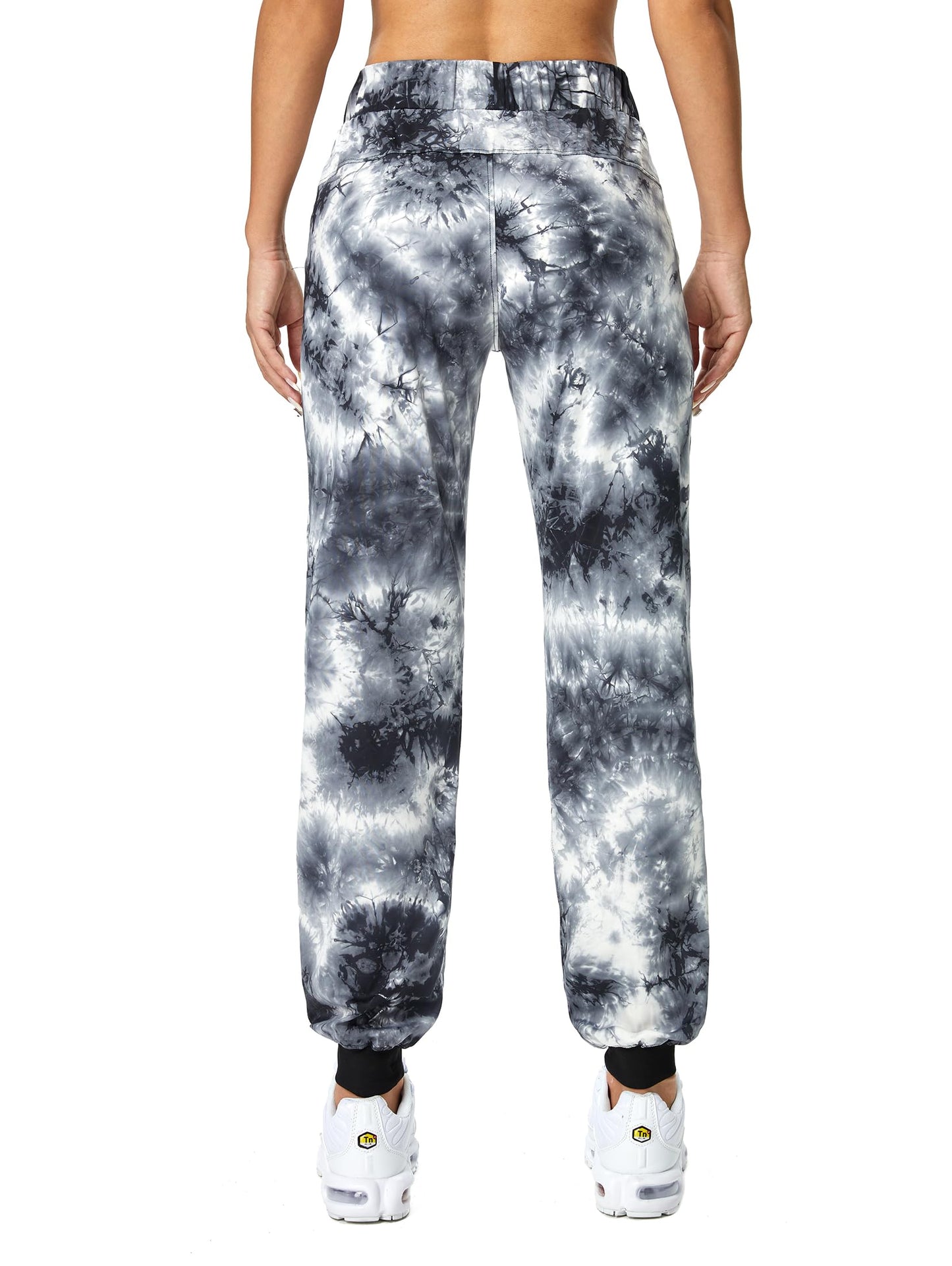 Flatik Women’s Jogging Pants