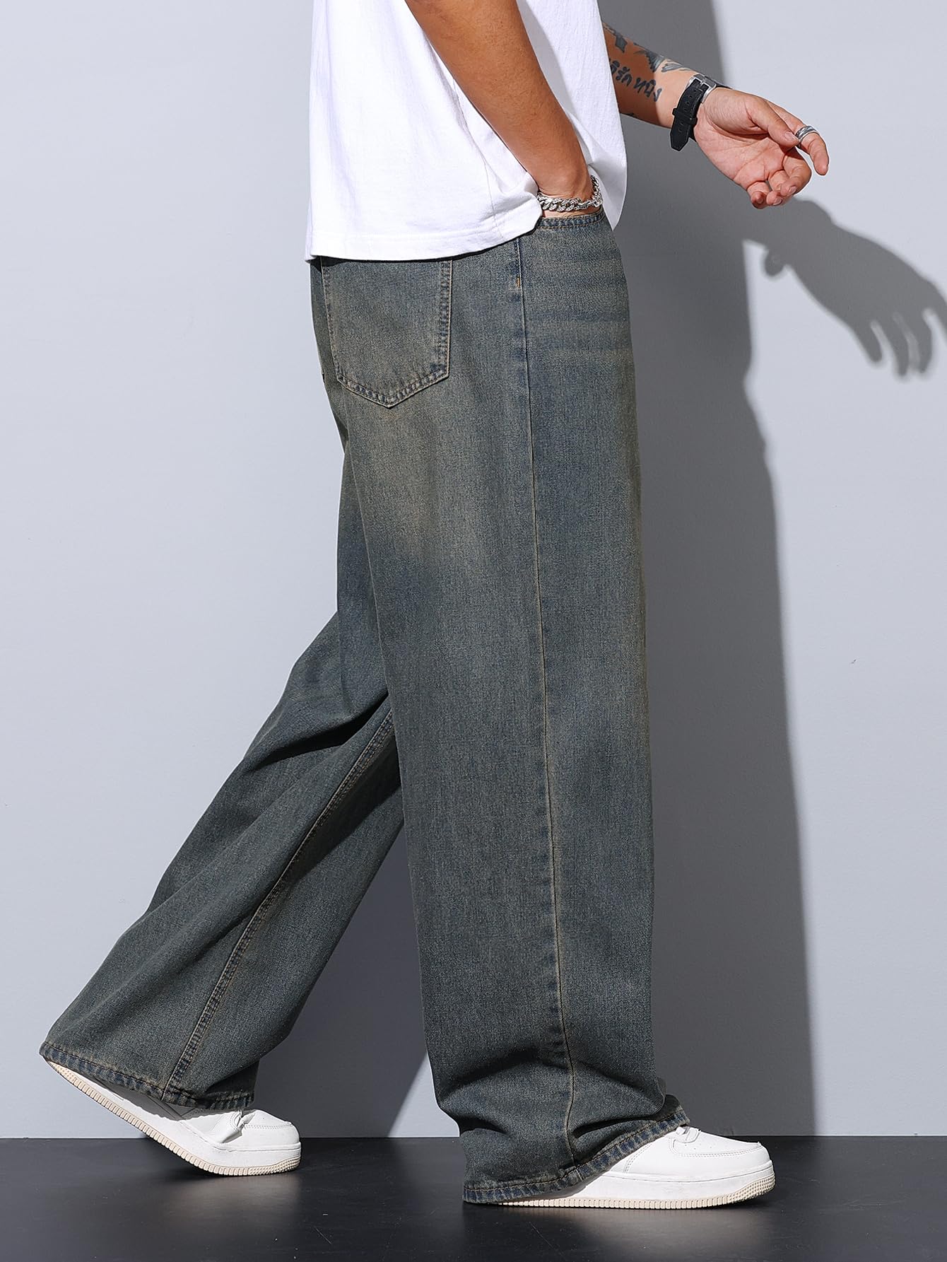 Zewool Men’s Irregular Seam Baggy Jeans