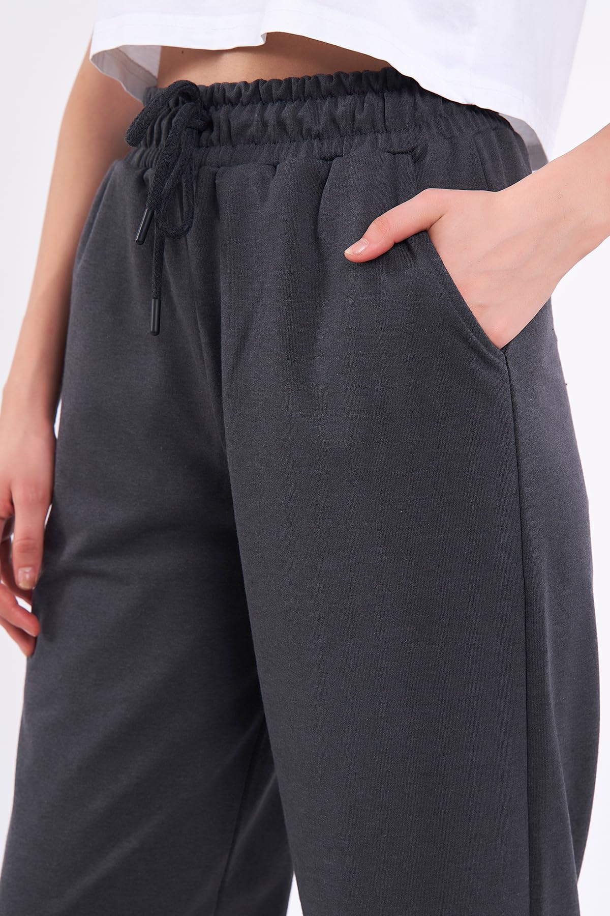 Women’s Jogging Pants – Cotton Blend Sweatpants