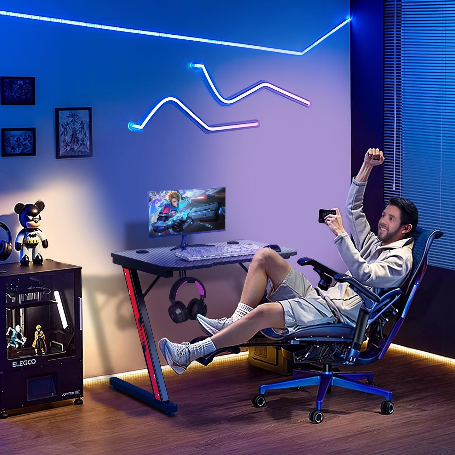 Homall Gaming Table, 80 x 52 cm, Z-Frame Gamer Desk with Headphone Hooks & Drink Holder, Carbon Coating, Ergonomic PC Computer Desk, Sturdy Table
