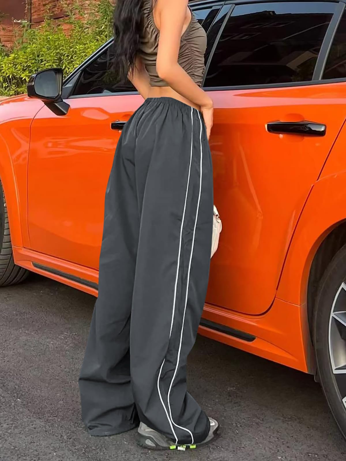 Y2K Women’s Parachute Track Pants – Baggy Cargo Pants