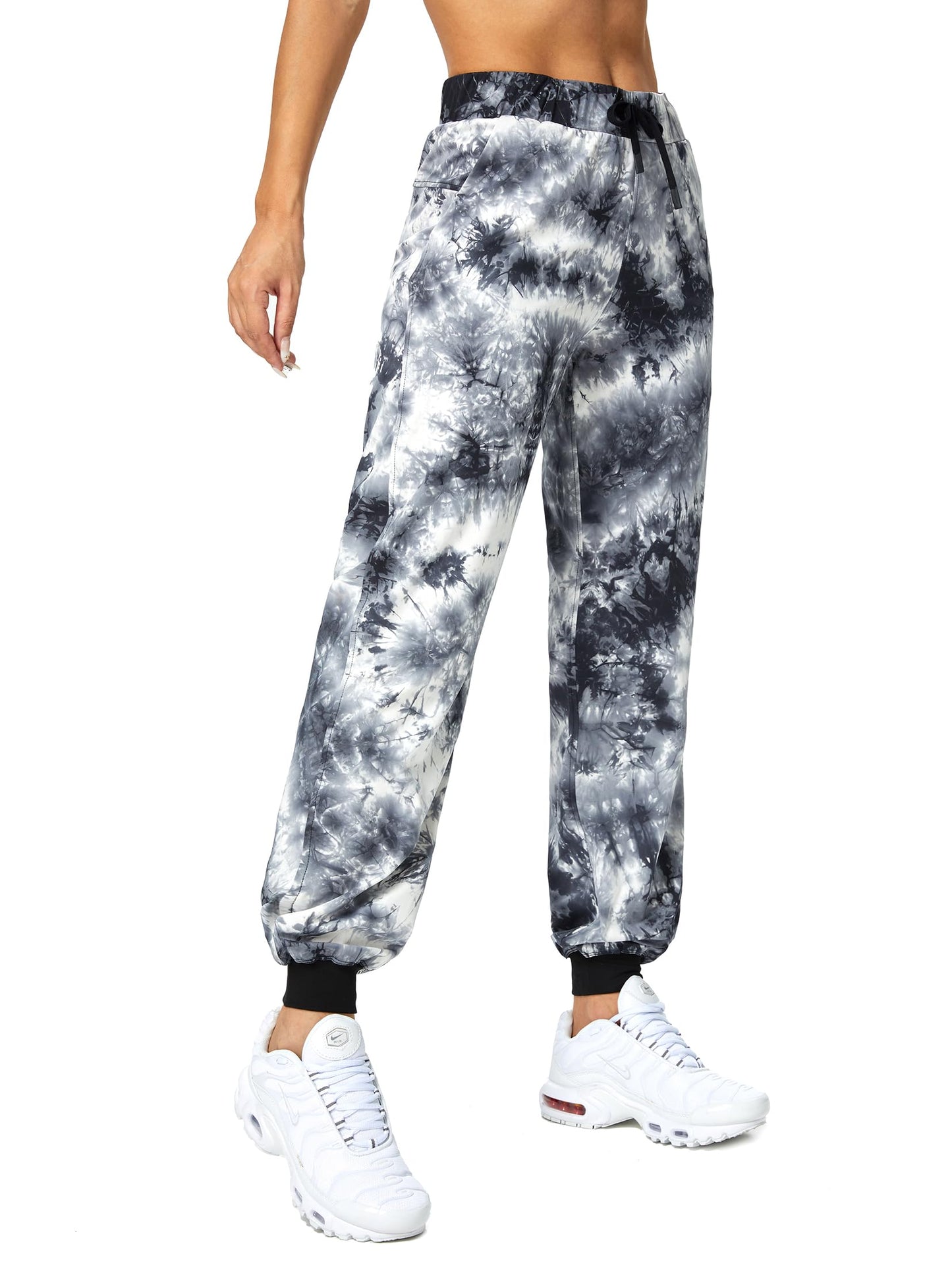 Flatik Women’s Jogging Pants