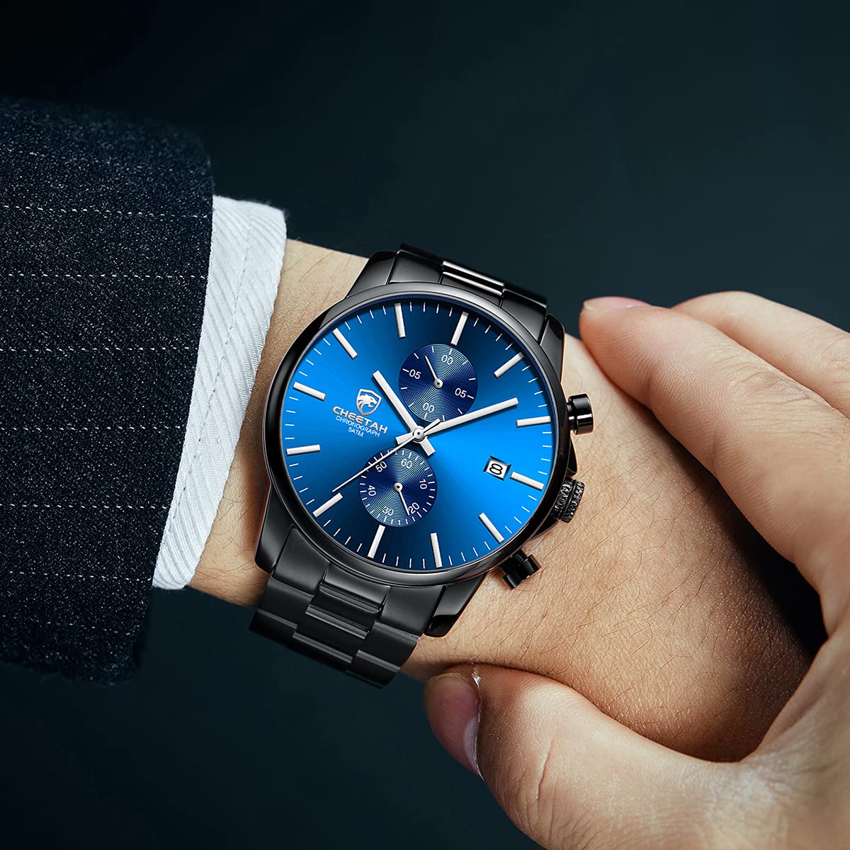 Herrenuhren mit lässiger wasserdichter Chronographen Quarzuhr aus Edelstahl und Metall, Auto Date in farbenfrohen Zeigern