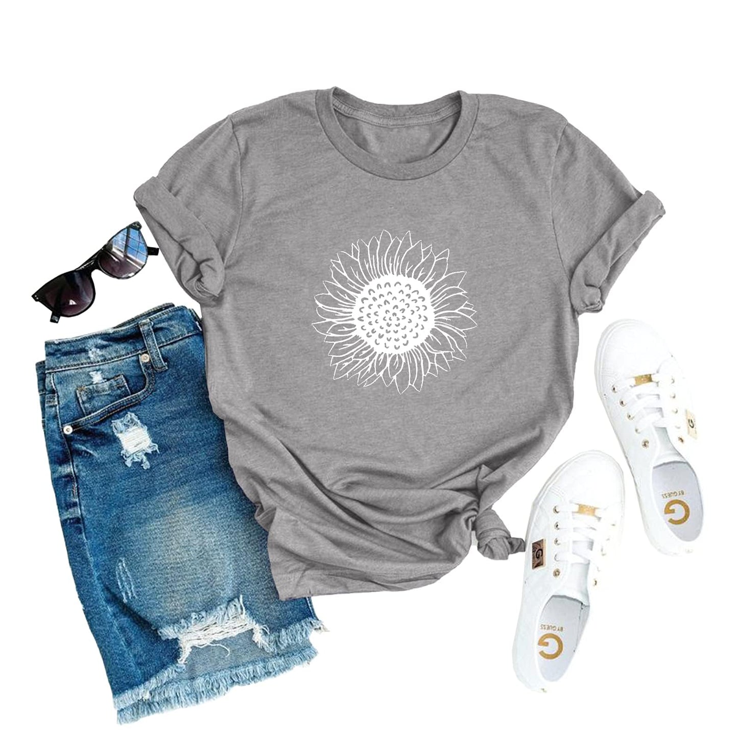 Cicy Bell Women’s Sunflower Graphic T-Shirt
