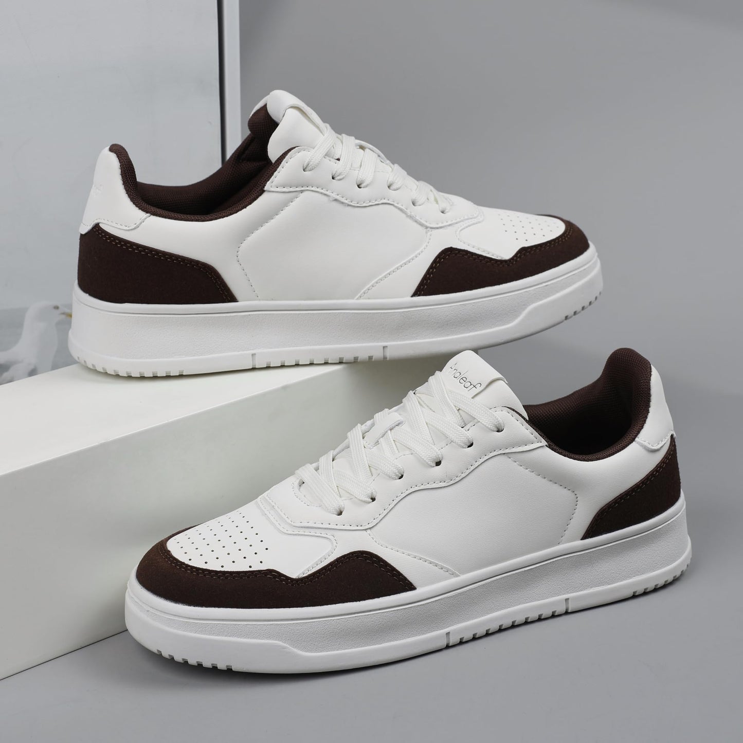 Men’s Business Sneakers – Lightweight & Breathable Casual Shoes