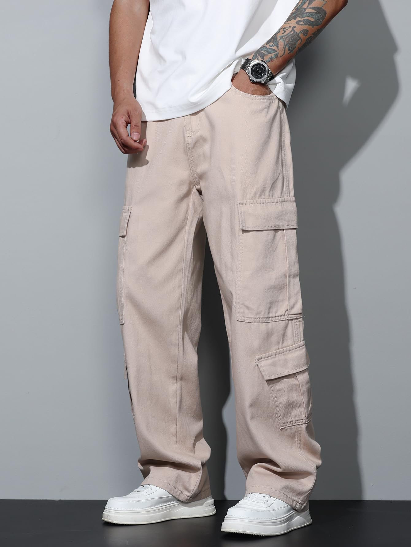 Men’s Casual Streetwear Baggy Cargo Jeans with Pockets