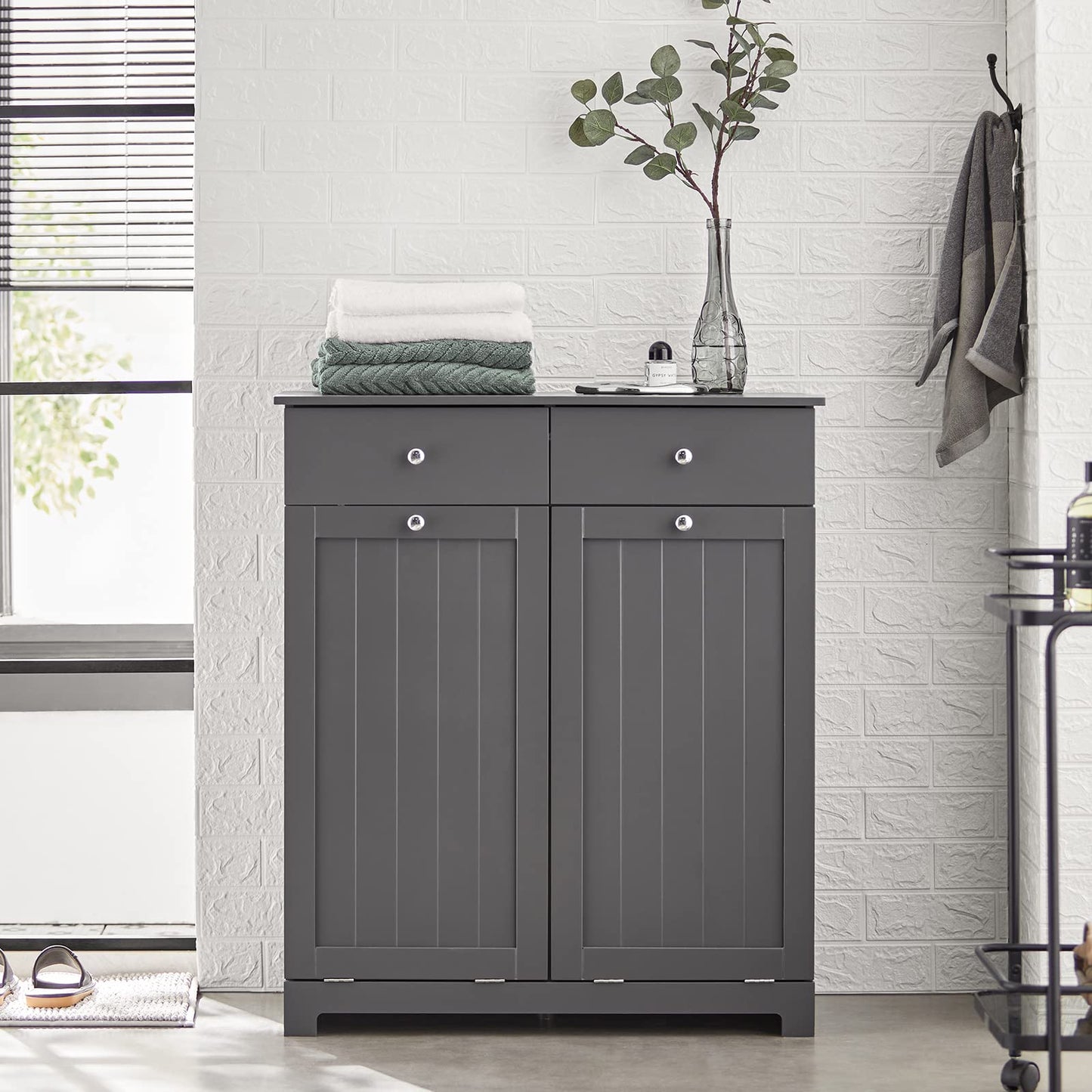 SoBuy Badezimmerschrank mit Wäschekorb Schmaler Badschrank Hoch Badregal Stehend mit 6 Ablagen und 2 Schubladen Wäscheschrank Schmal für Badezimmer Nische Weiß 60x37x171 cm BZR104-W
