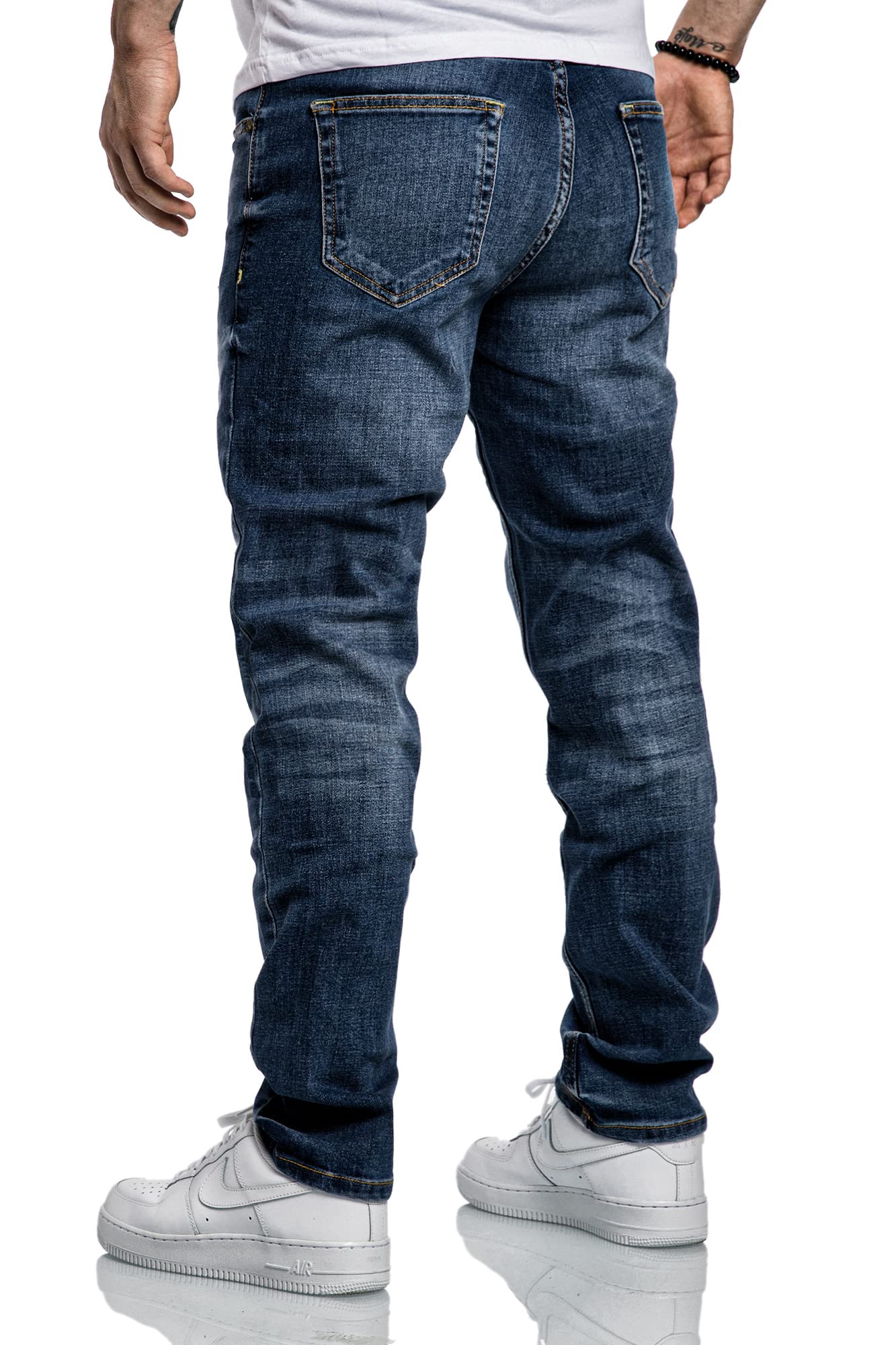 Amaci&Sons Men’s Regular Fit Straight Leg Jeans