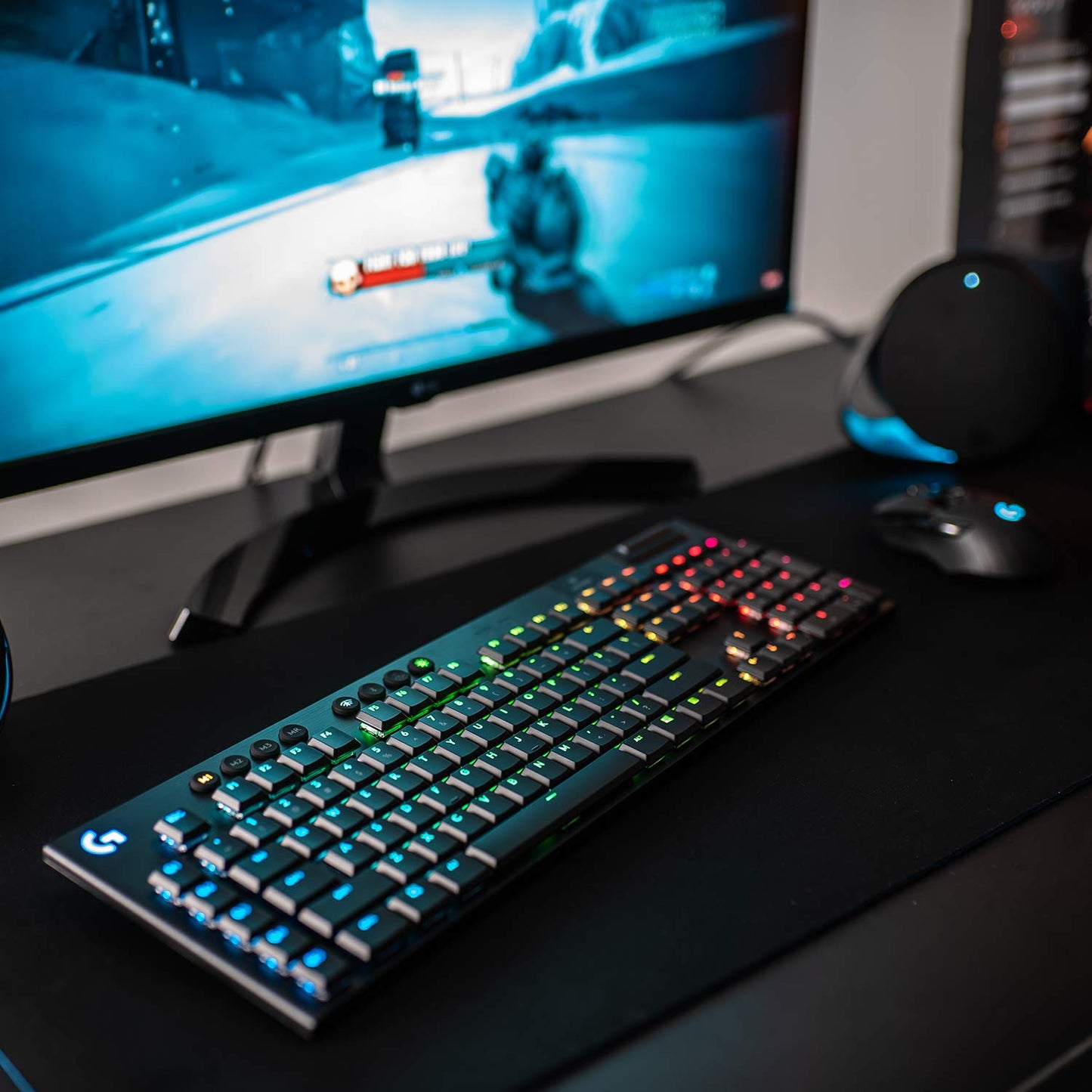 Logitech G502 X Kabelgebundene Gaming-Maus - LIGHTFORCE Hybrid optisch-mechanische Primärschalter, HERO 25K Gaming-Sensor, Kompatibel PC - macOS/Windows - Weiß