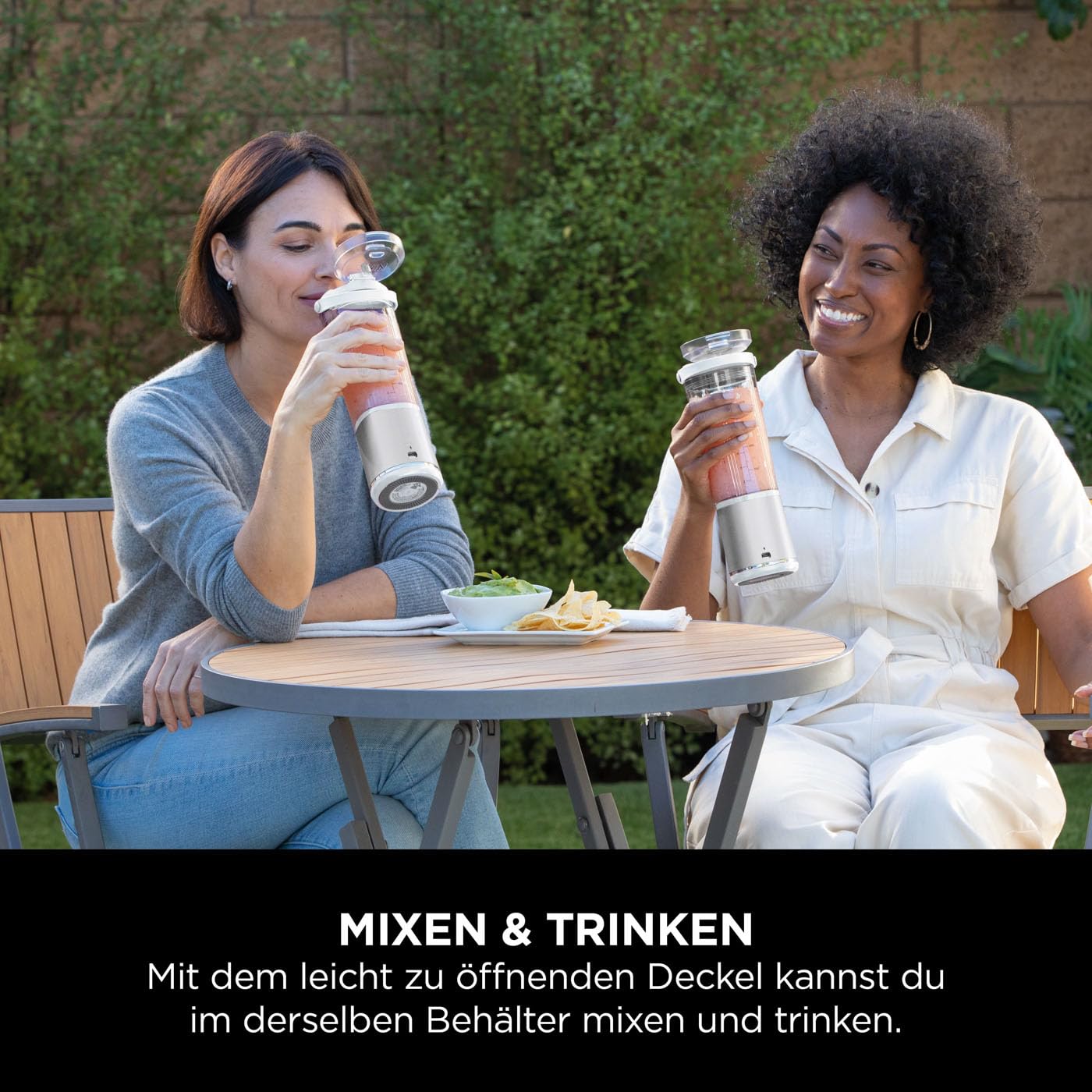 Ninja Blast Tragbarer Mixer / Blender / Smoothie Maker, 530ml Becher, Auslaufsicherer Deckel, Leistungsstarker Mini Standmixer, Kabellos & Wiederaufladbar, Zerkleinert Eis & Obst, Schwarz