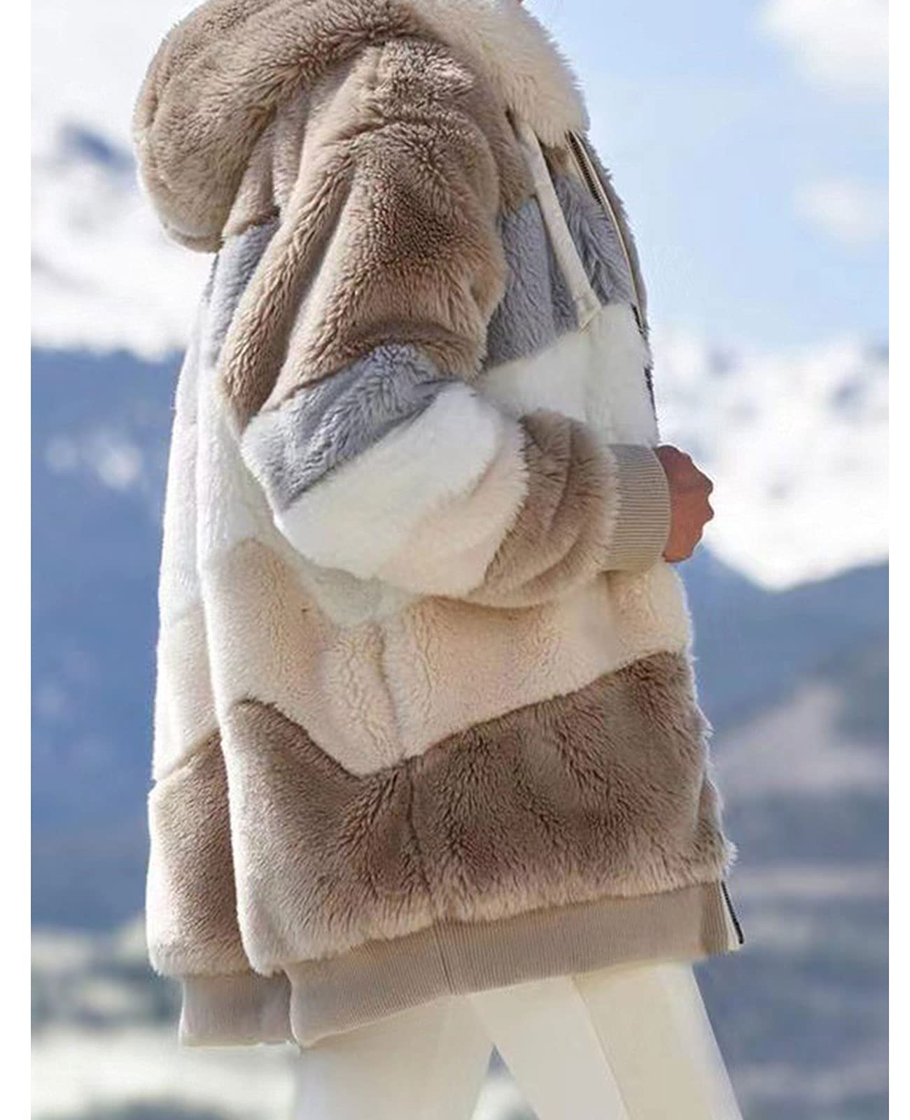 Women’s Plush Fleece Hooded Jacket