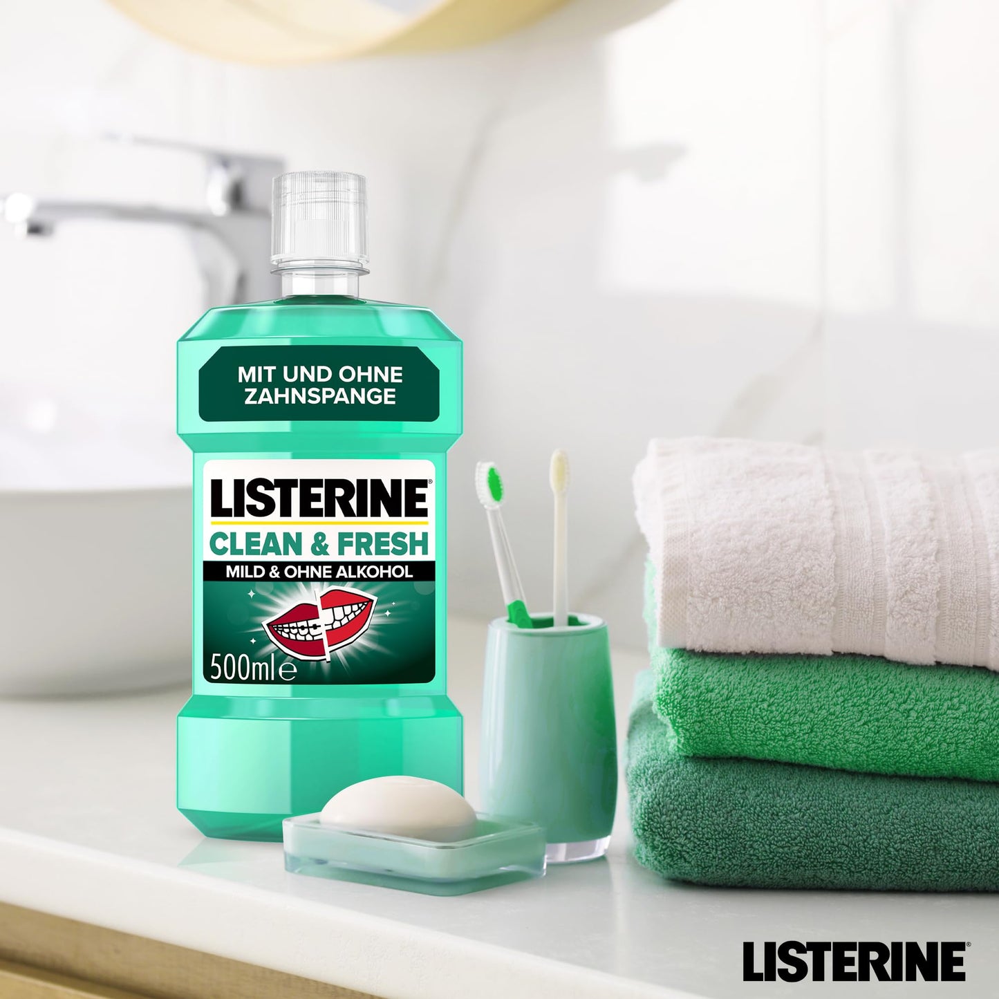 LISTERINE Smart Kidz Mild Berry (500 ml), antibakterielle Kinder Mundspülung ohne Alkohol & ohne Zucker, Mundwasser schützt vor Karies, geeignet für Kinder ab 6 Jahren