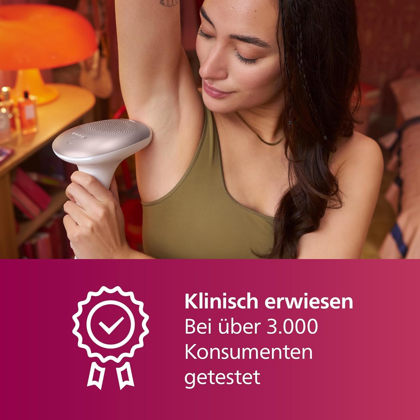 Philips Lumea IPL Haarentfernungsgerät 7000 Series – Haarentfernungsgerät mit Satin Compact Korrekturtrimmer, 2 Aufsätze für Körper und Gesicht (Modell BRI921/00)