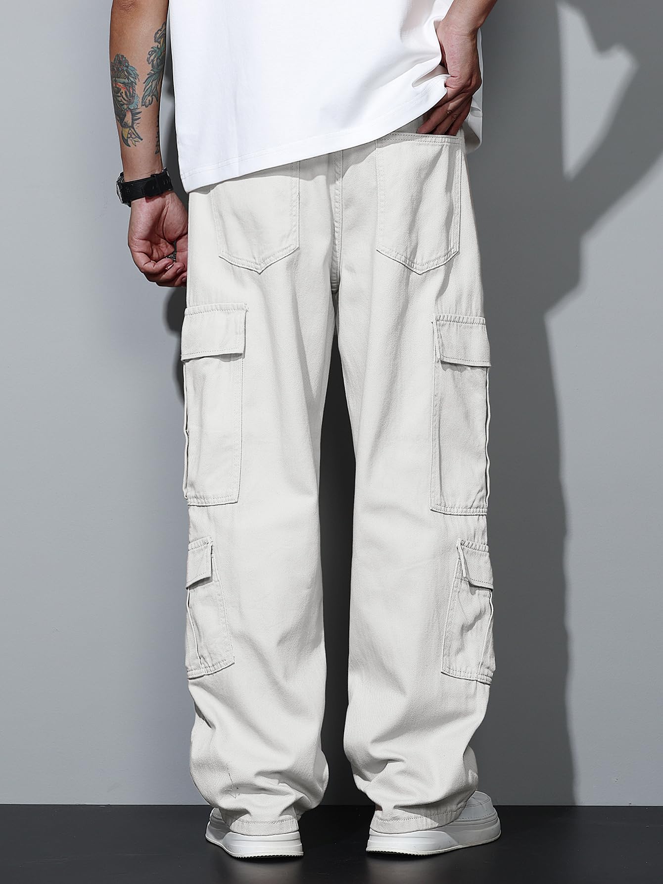 Men’s Casual Streetwear Baggy Cargo Jeans with Pockets