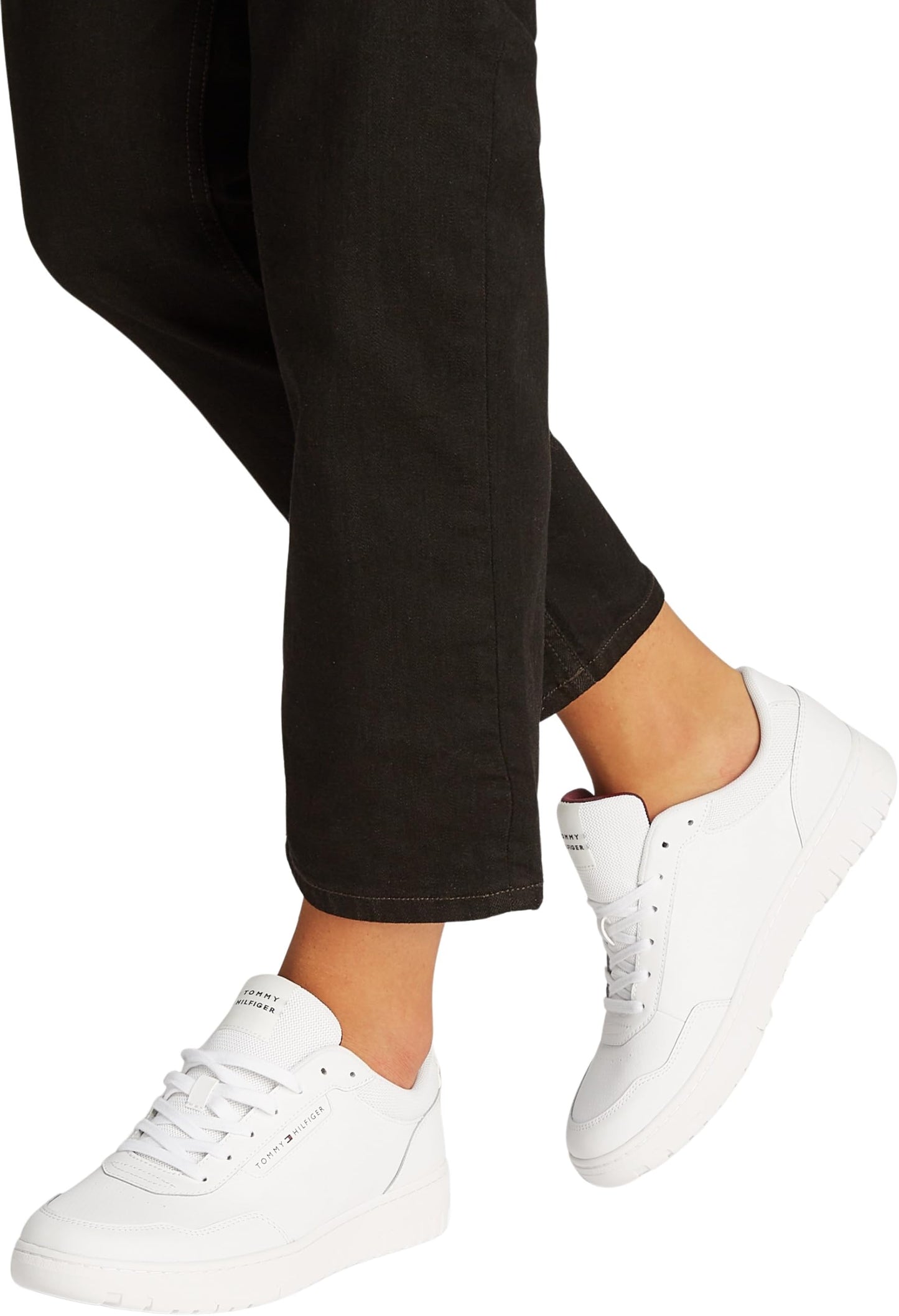TOMMY HILFIGER Men’s Leather Low Top Sneakers