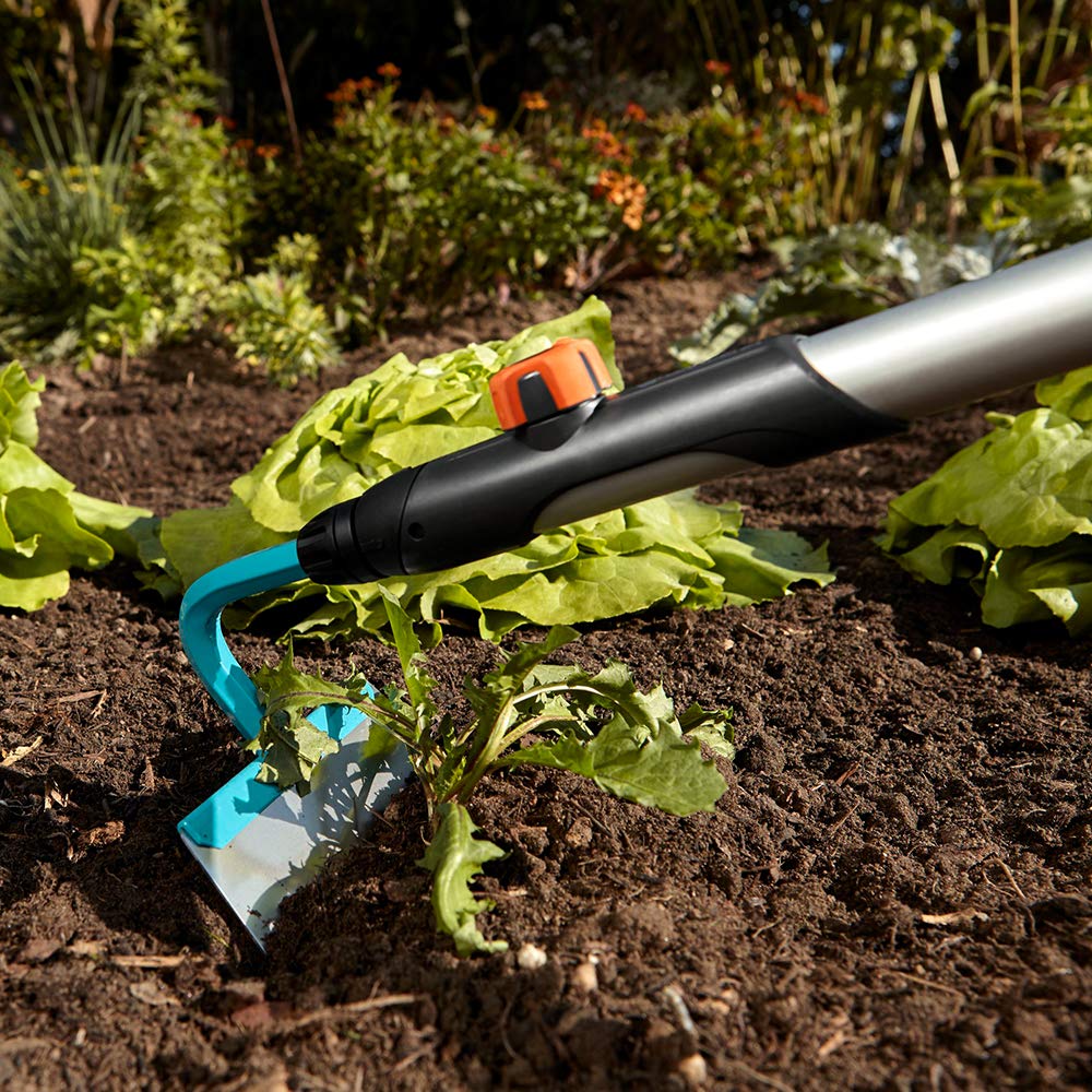 Gardena combisystem-Rübenhacke: Gartenhacke zum Jäten und Hacken von Unkraut, 8 cm Arbeitsbreite, aus Qualitätsstahl, rostfreies Edelstahlblatt, passend zu Allen combisystem-Stielen (3180-20)