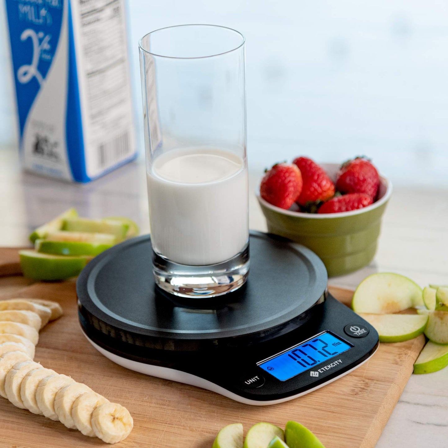 ETEKCITY Küchenwaage, digital 5KG mit großem LCD-Display,Digitalwaage, Briefwaage mit Großer Edelstahl Wiegefläche, Flüssigkeitsmessung, hohe Präzision auf bis zu 1g, Tara-Funktion, Silber