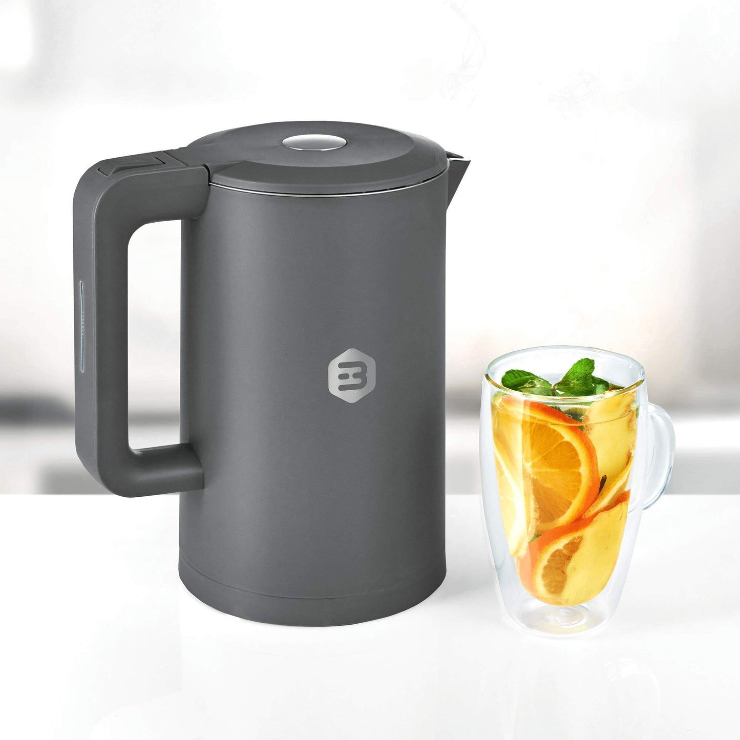 Balter Wasserkocher Edelstahl WK-4, 1,7 Liter, elektrischer Wasserkocher, Doppelwand Design, BPA frei, LED, Teekocher Kompakt, leise (Schwarz)