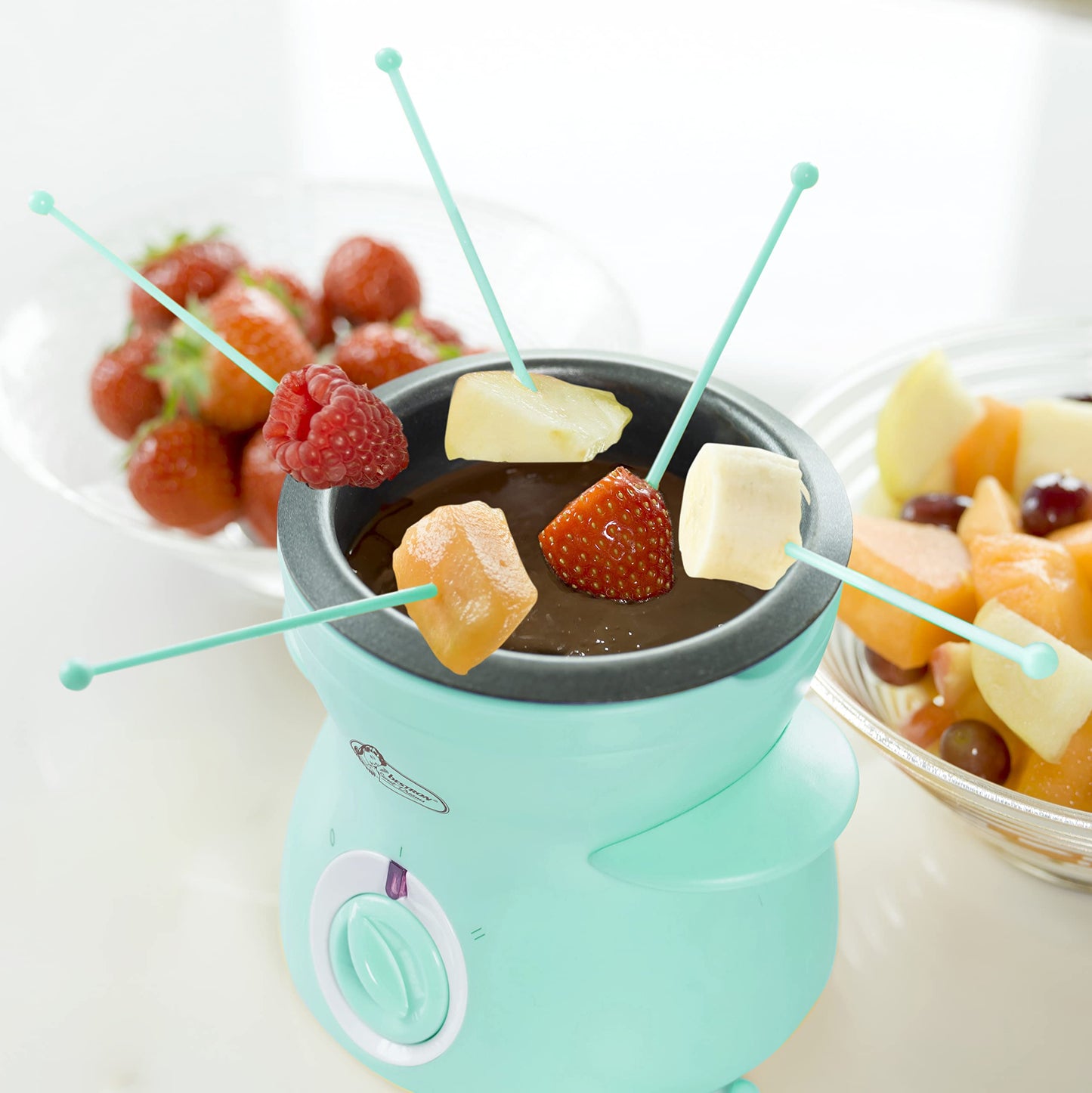 Bestron Schokoladen Fondue für 2 Personen, Mini-Schokofondue-Set, inkl. 10xSpieße, 10xGabeln und 1xSpachtel, 25Watt, Farbe: Rosa