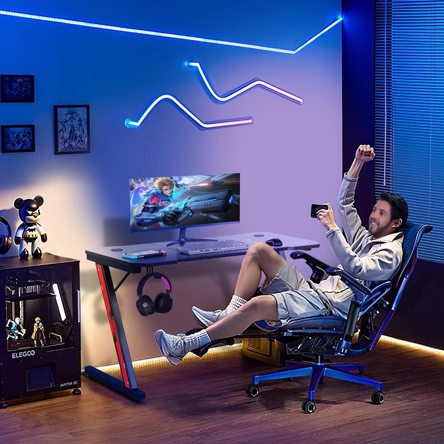 Homall Gaming Table, 80 x 52 cm, Z-Frame Gamer Desk with Headphone Hooks & Drink Holder, Carbon Coating, Ergonomic PC Computer Desk, Sturdy Table