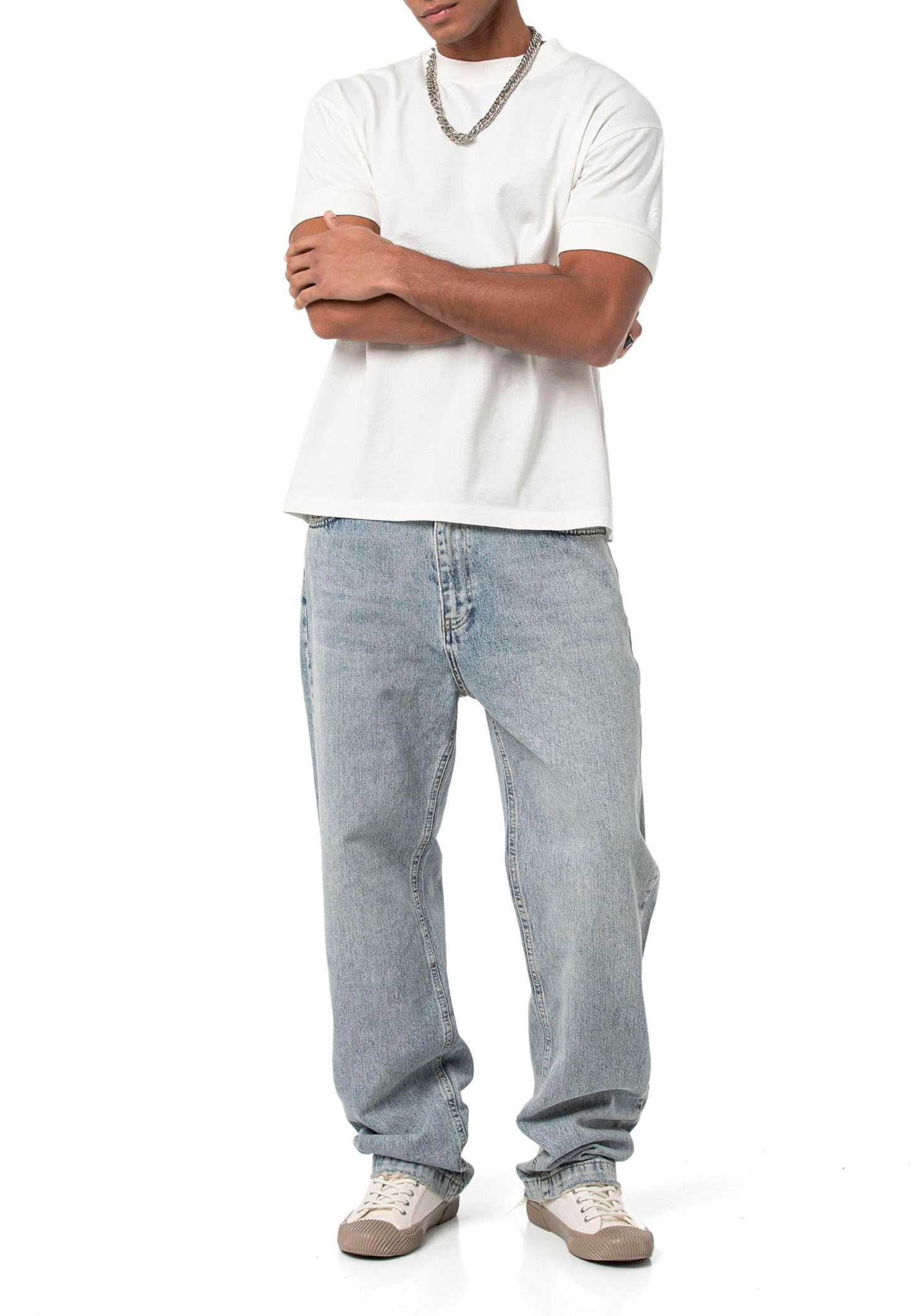 Men’s Baggy Jeans – Wide-Leg Denim Pants