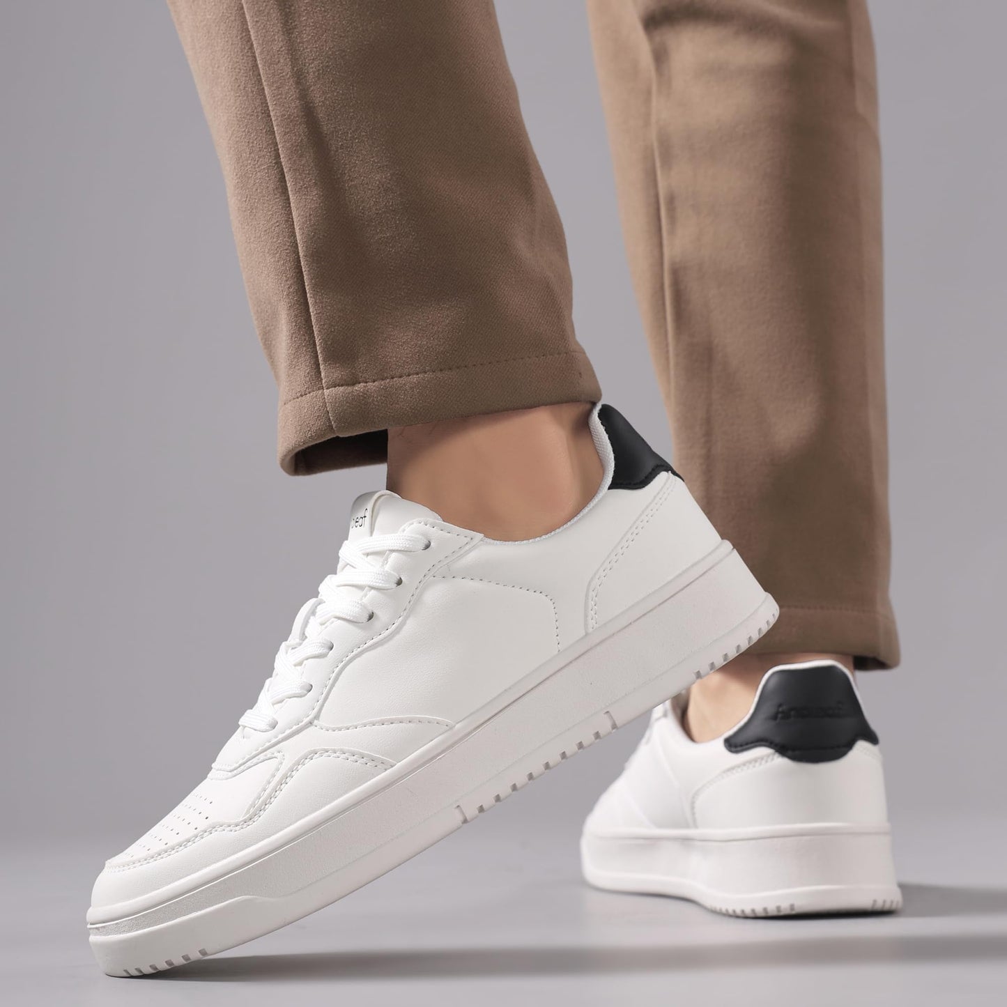 Men’s Business Sneakers – Lightweight & Breathable Casual Shoes