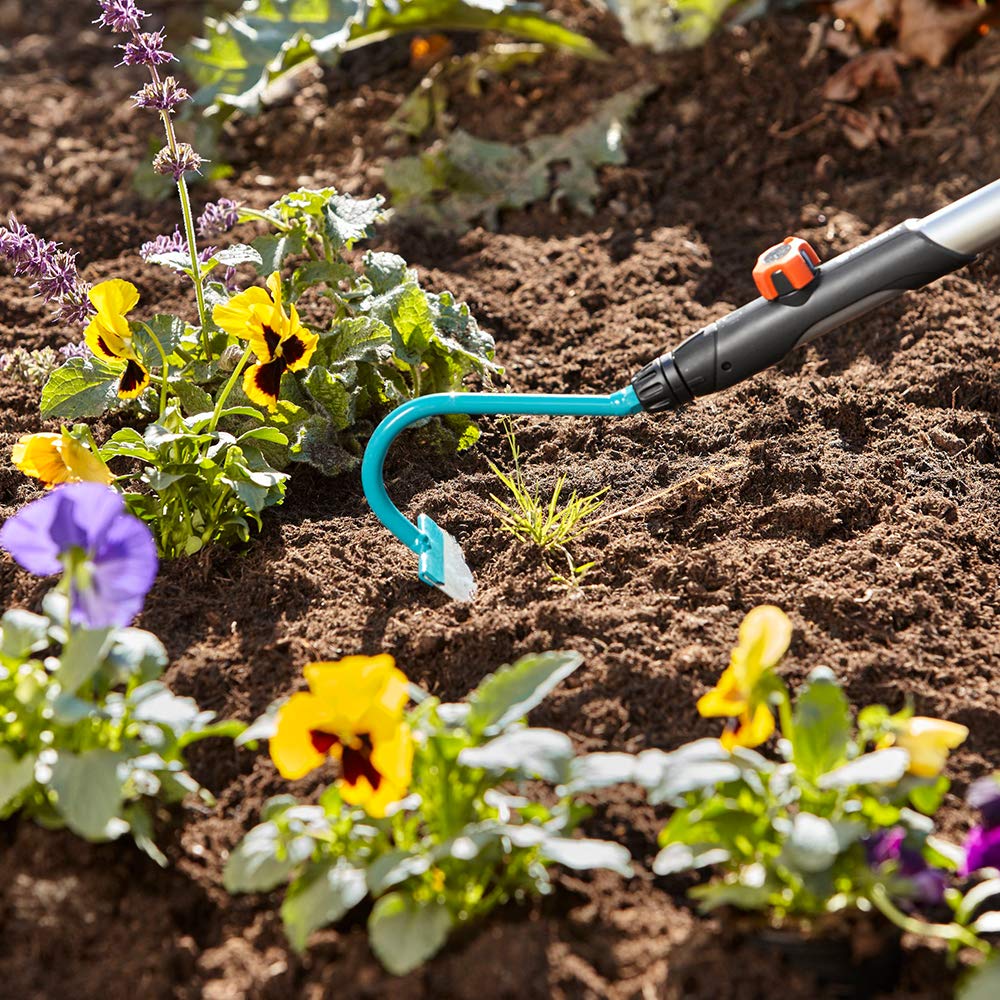 Gardena combisystem-Rübenhacke: Gartenhacke zum Jäten und Hacken von Unkraut, 8 cm Arbeitsbreite, aus Qualitätsstahl, rostfreies Edelstahlblatt, passend zu Allen combisystem-Stielen (3180-20)