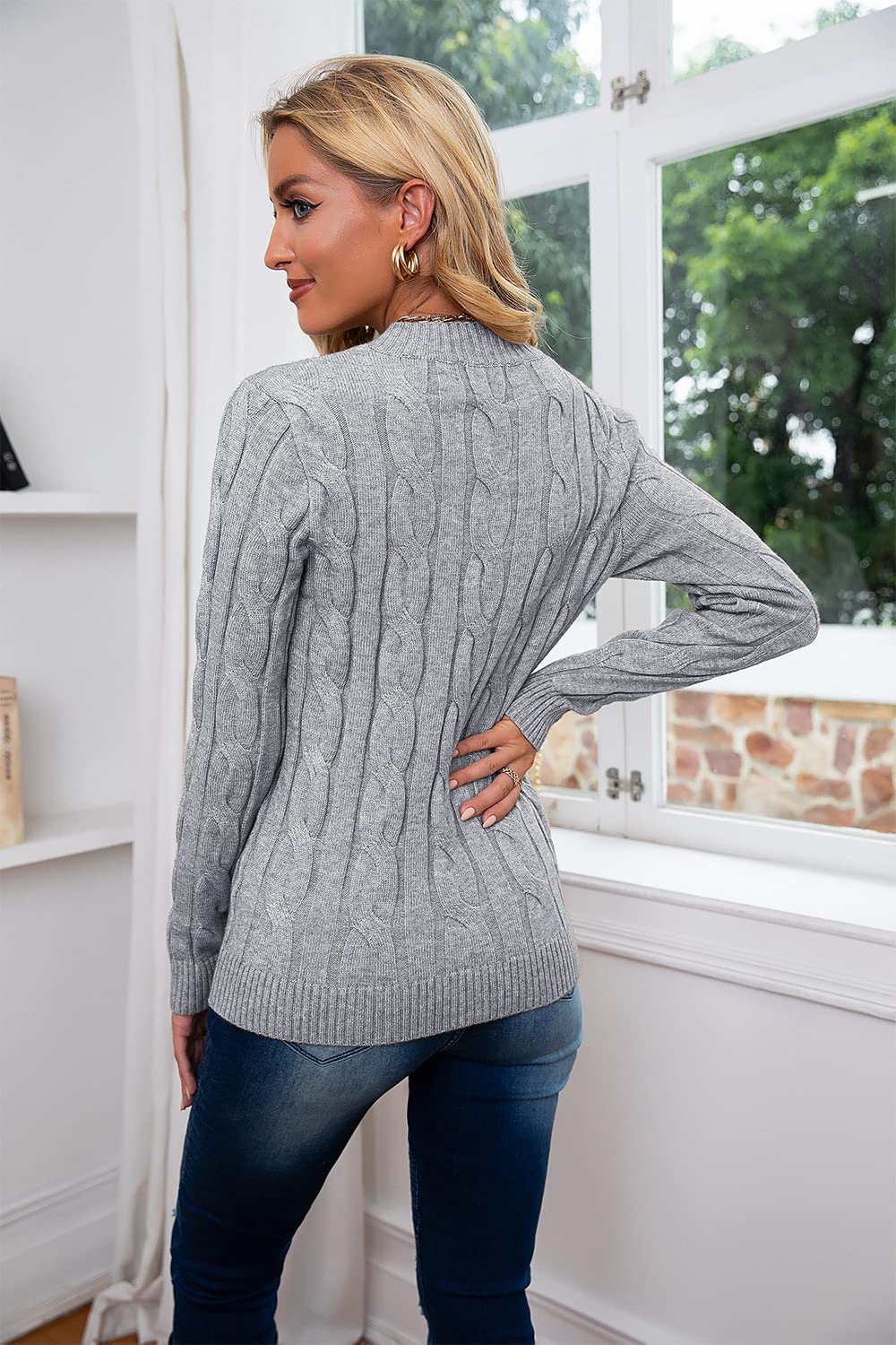 Women’s Casual Knit Sweater – Loose Fit Pullover