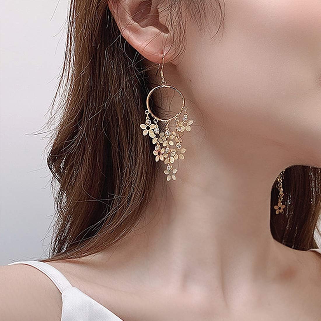 Ms. Swan 925 Sterling Silver Golden Round Flower Tassel Earrings