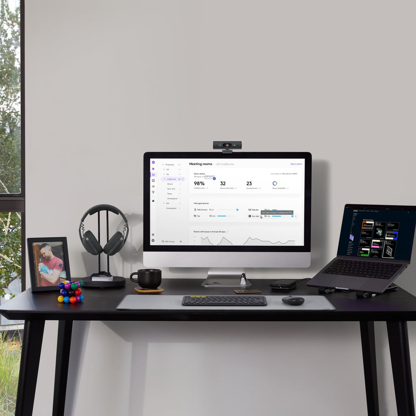 Logitech Brio 500 Full-HD-Webcam mit Auto-Lichtkorrektur, Zeigemodus, Doppelmikrofon + Rauschunterdrückung, Webcam-Abdeckung, für Microsoft Teams, Google Meet, Zoom, USB-C-Kabel - Graphit